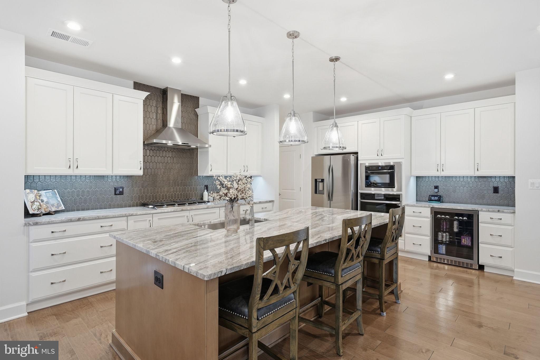 43065 GREELEY SQUARE