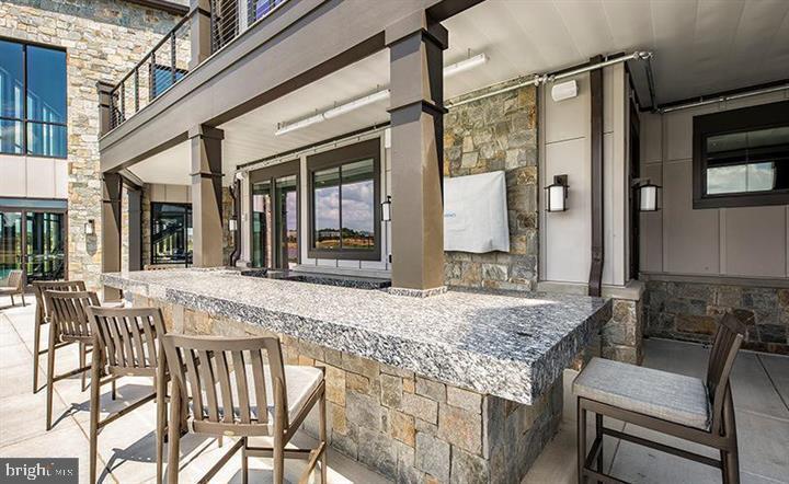 43065 GREELEY SQUARE