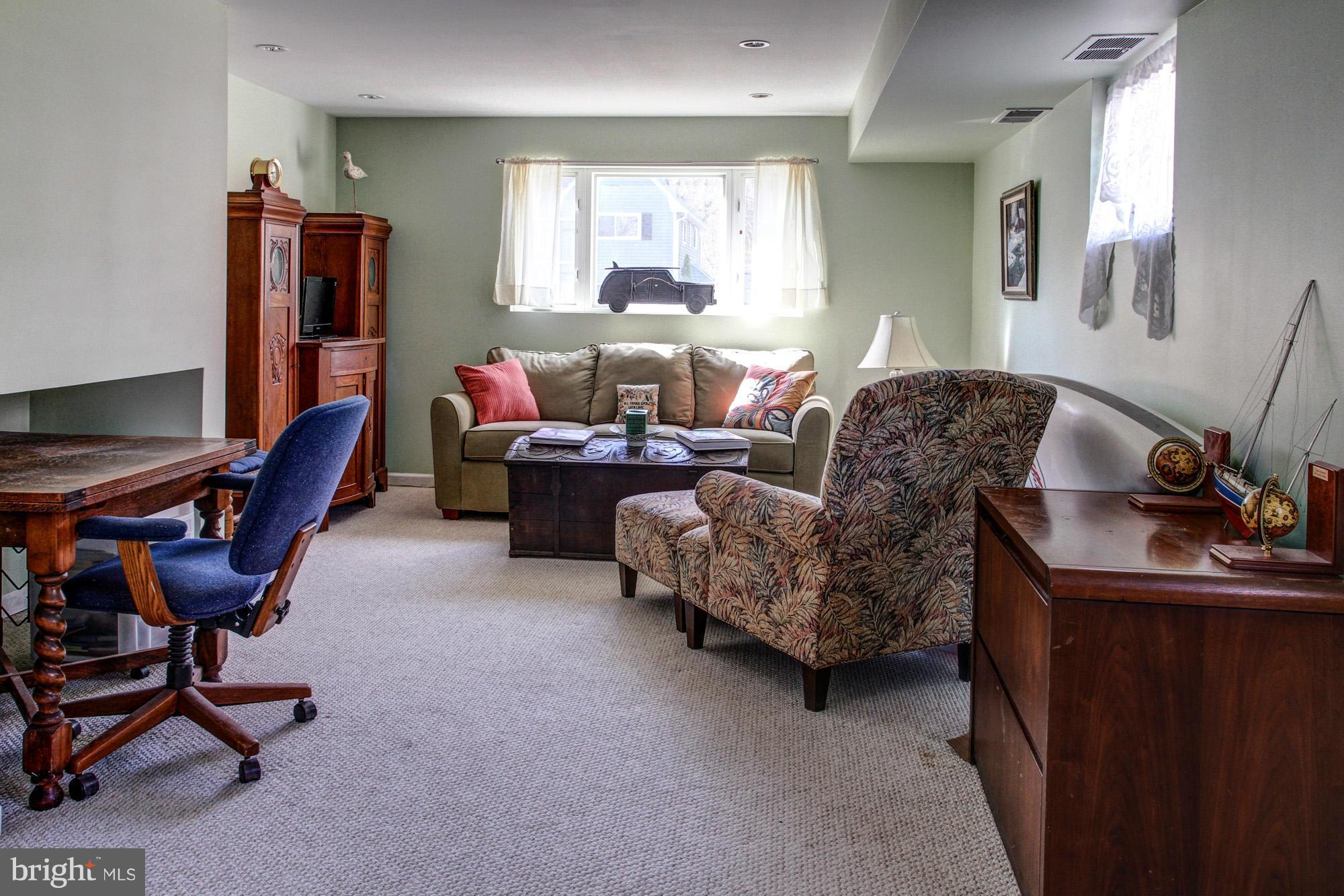 GREENACRES - Residential