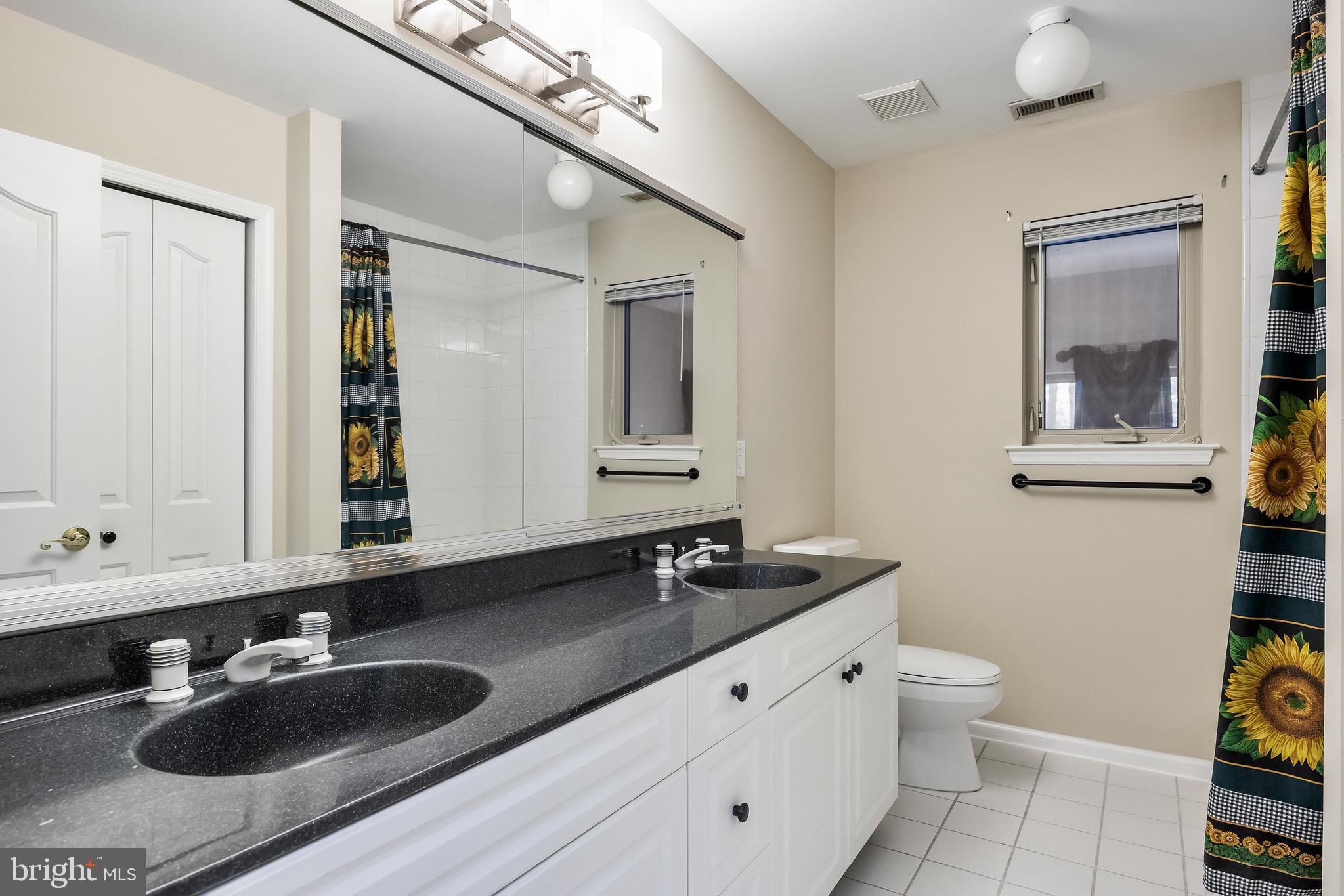 LOST TREE - Residential