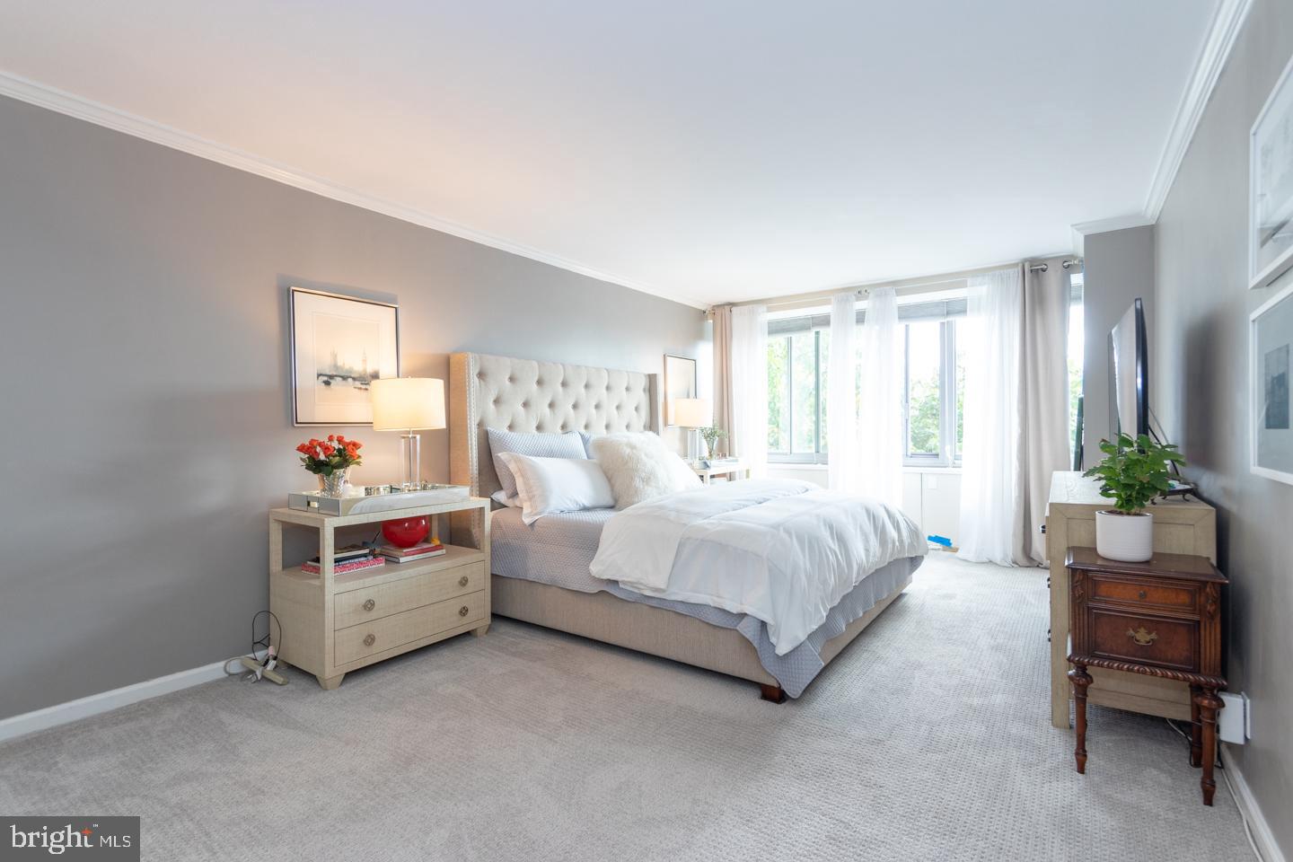 FAIRMOUNT - Residential