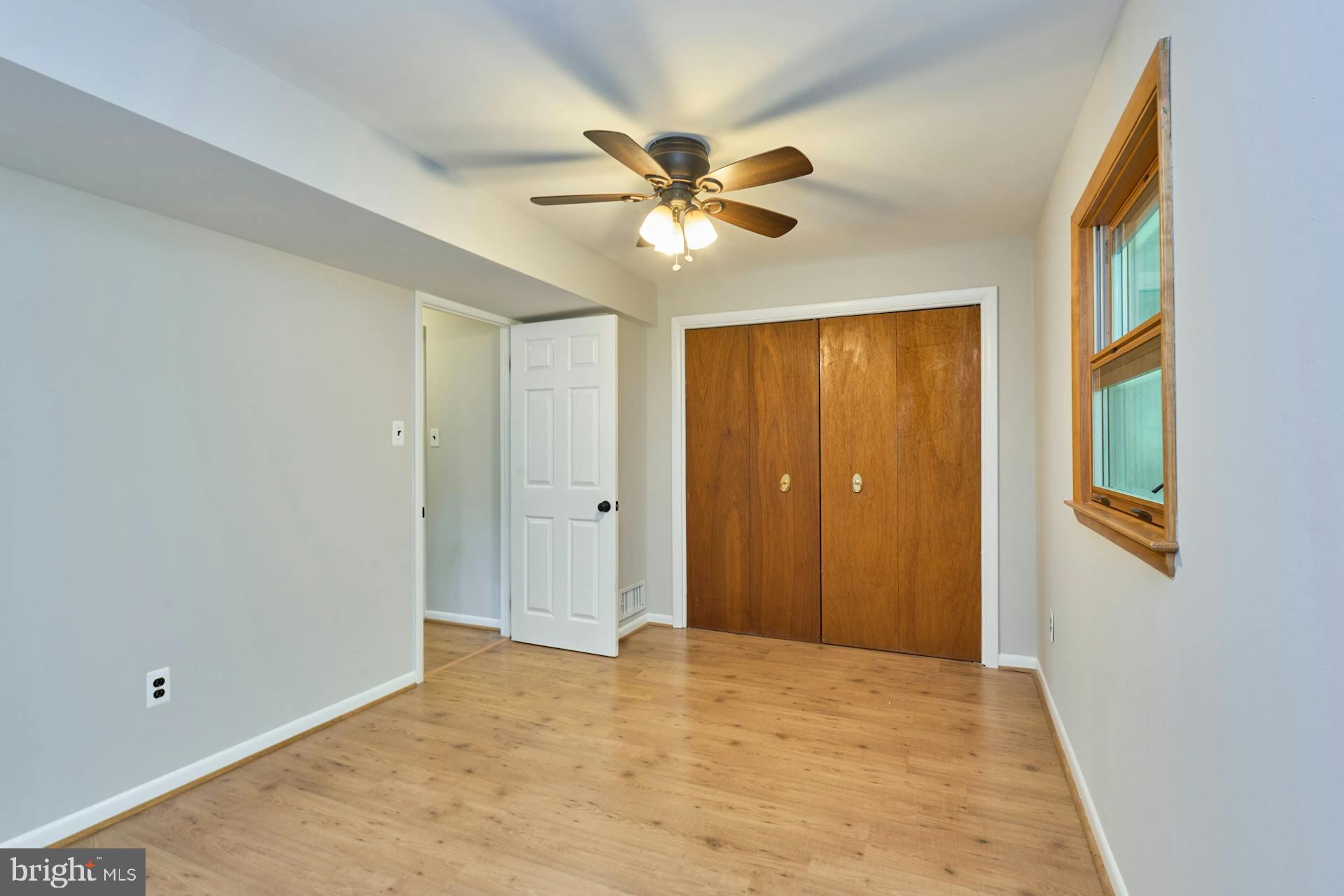 TALL OAKS - Residential