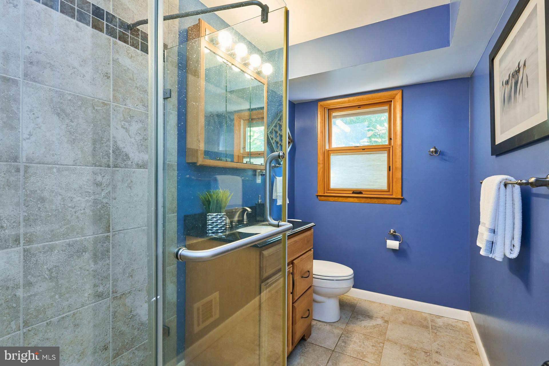 TALL OAKS - Residential