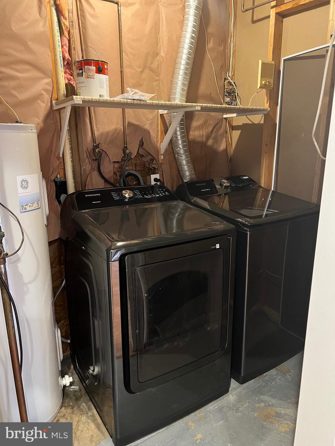 SENECA PARK - Residential