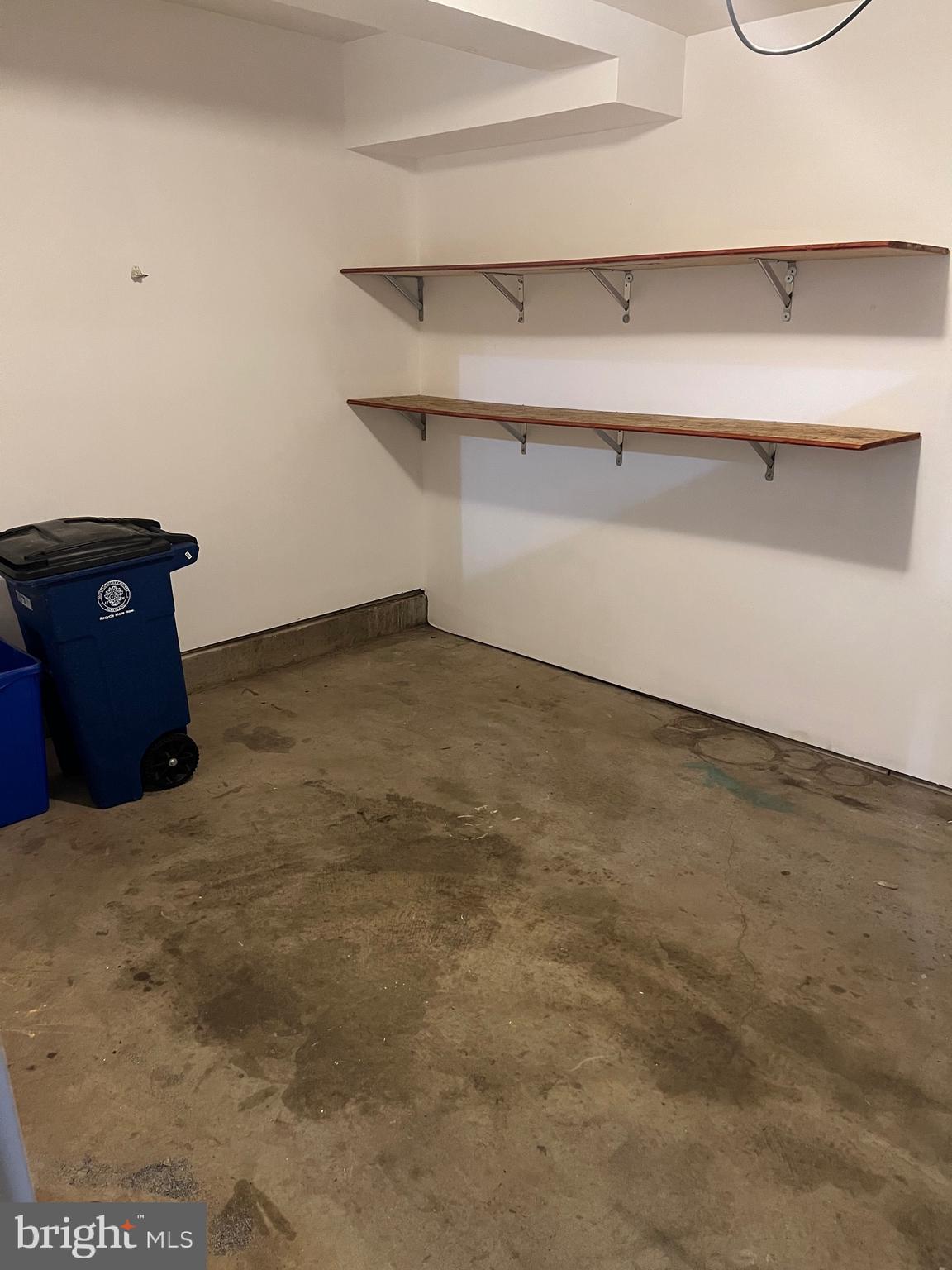 SENECA PARK - Residential