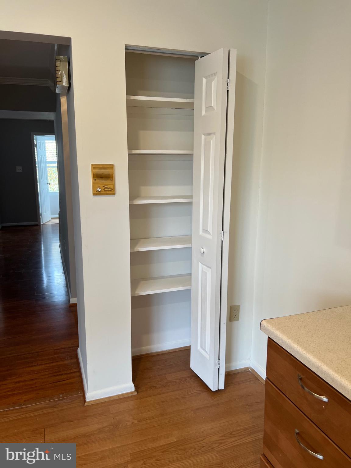 SENECA PARK - Residential