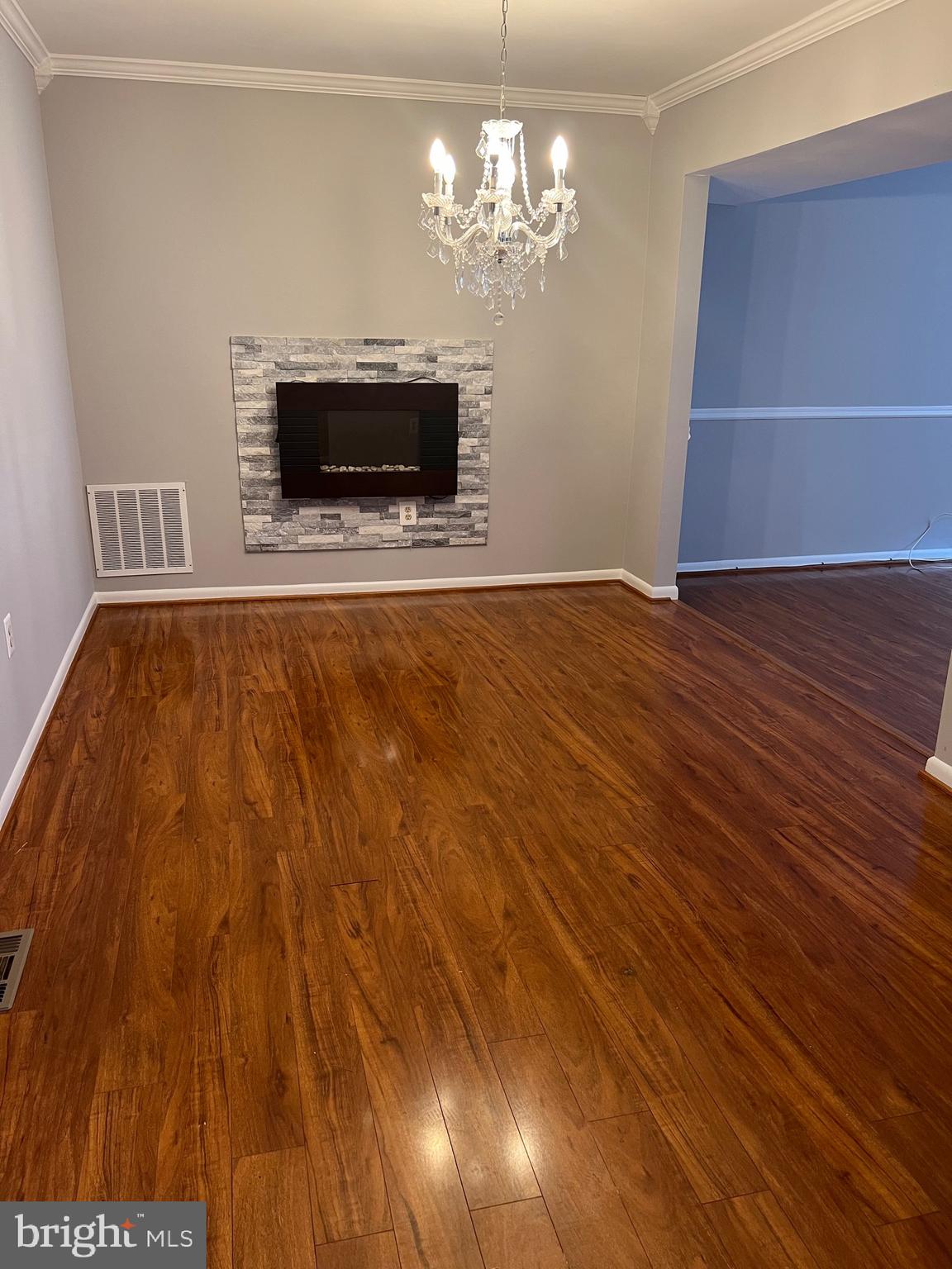 SENECA PARK - Residential