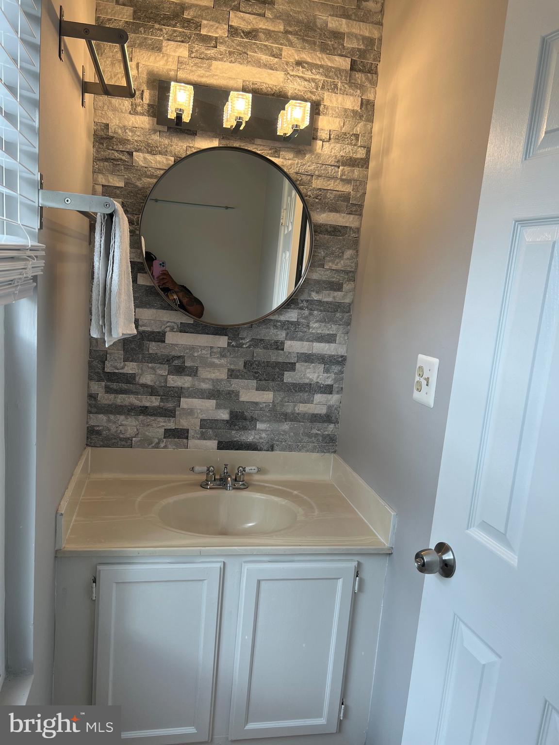 SENECA PARK - Residential