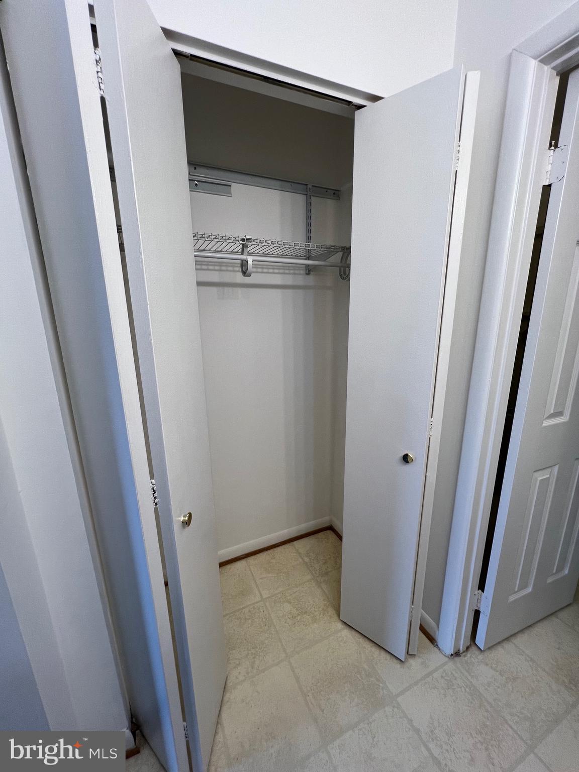 SENECA PARK - Residential