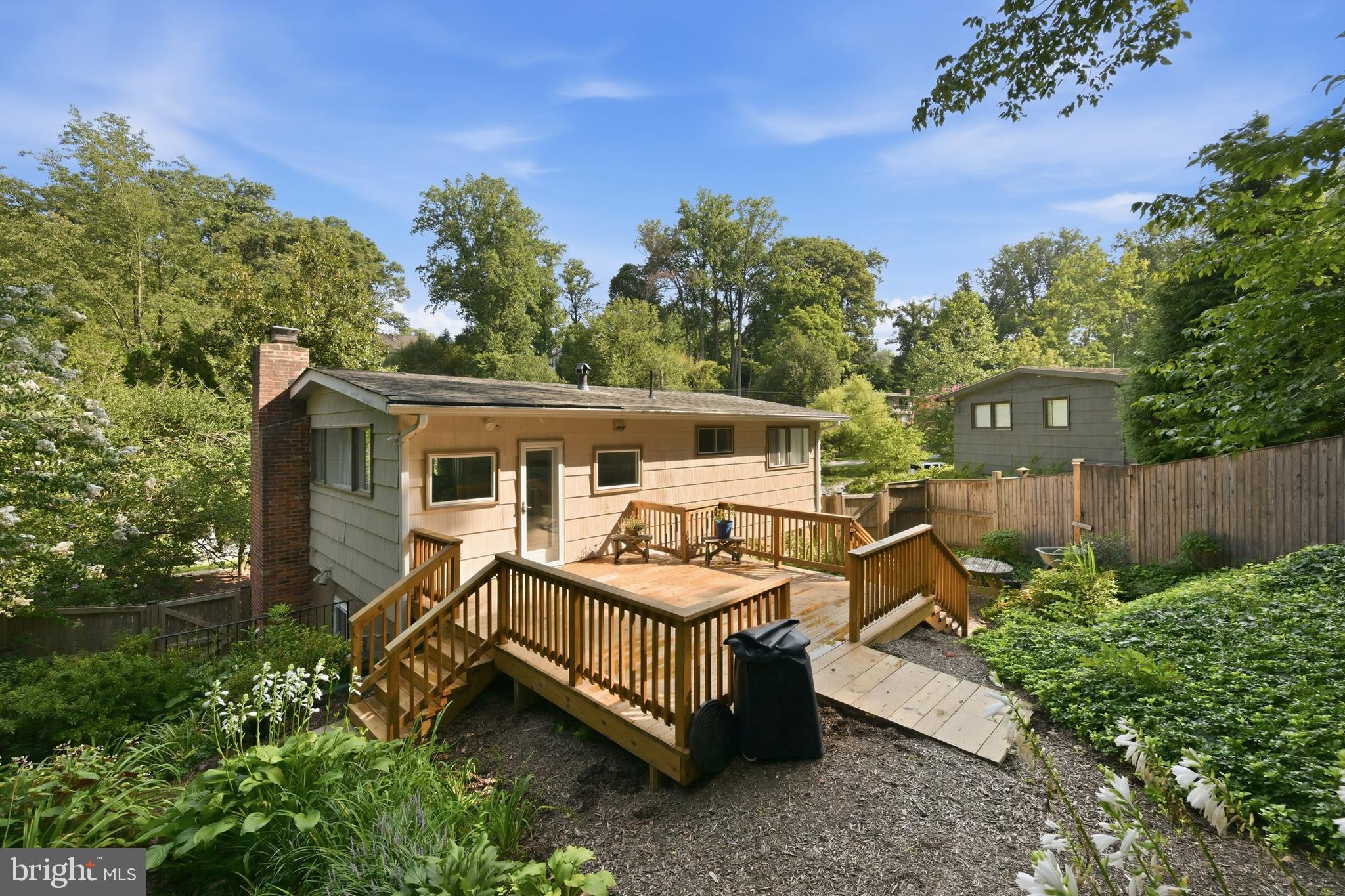 3918 WEXFORD DRIVE