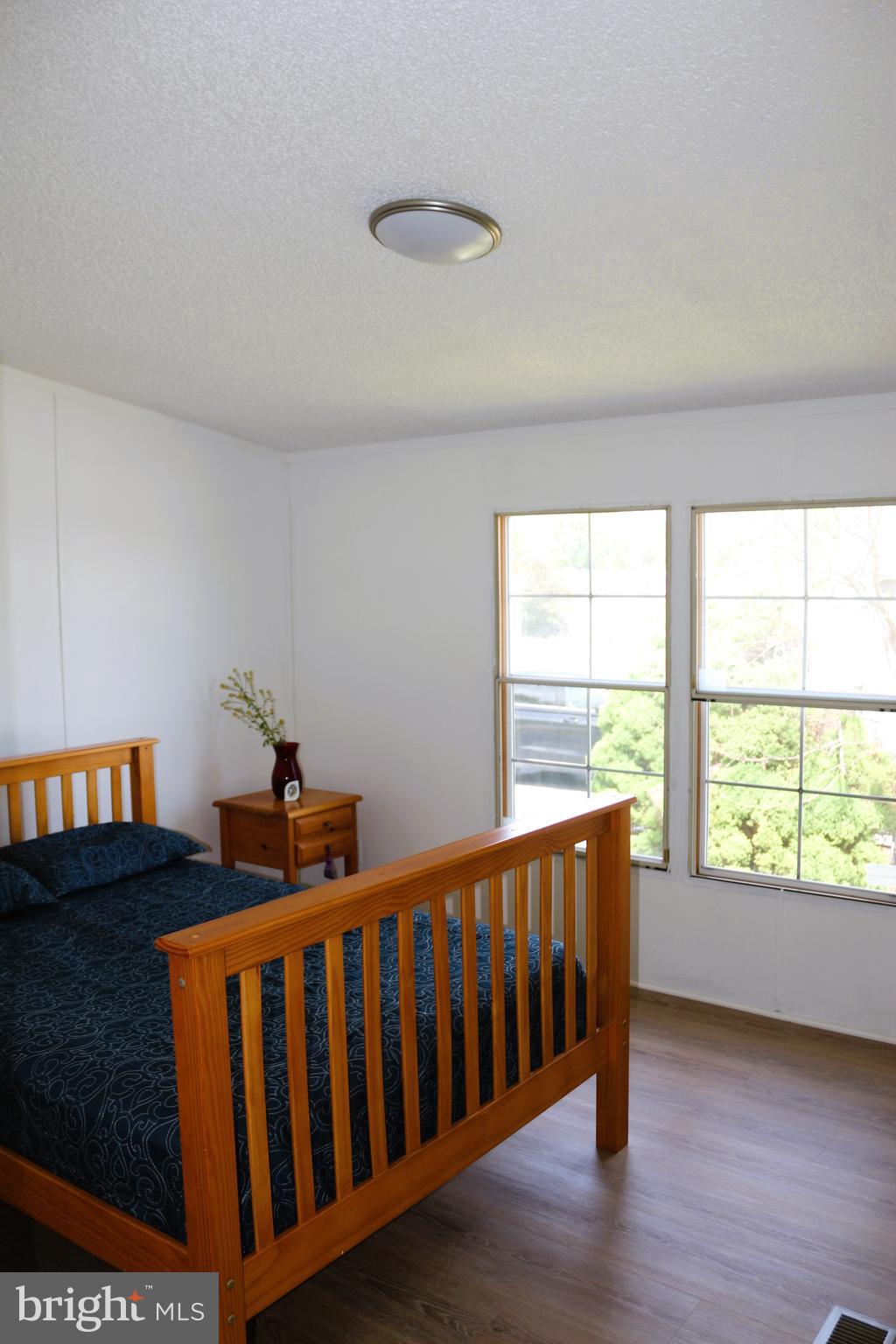 HIGHLAND MANOR - Residential