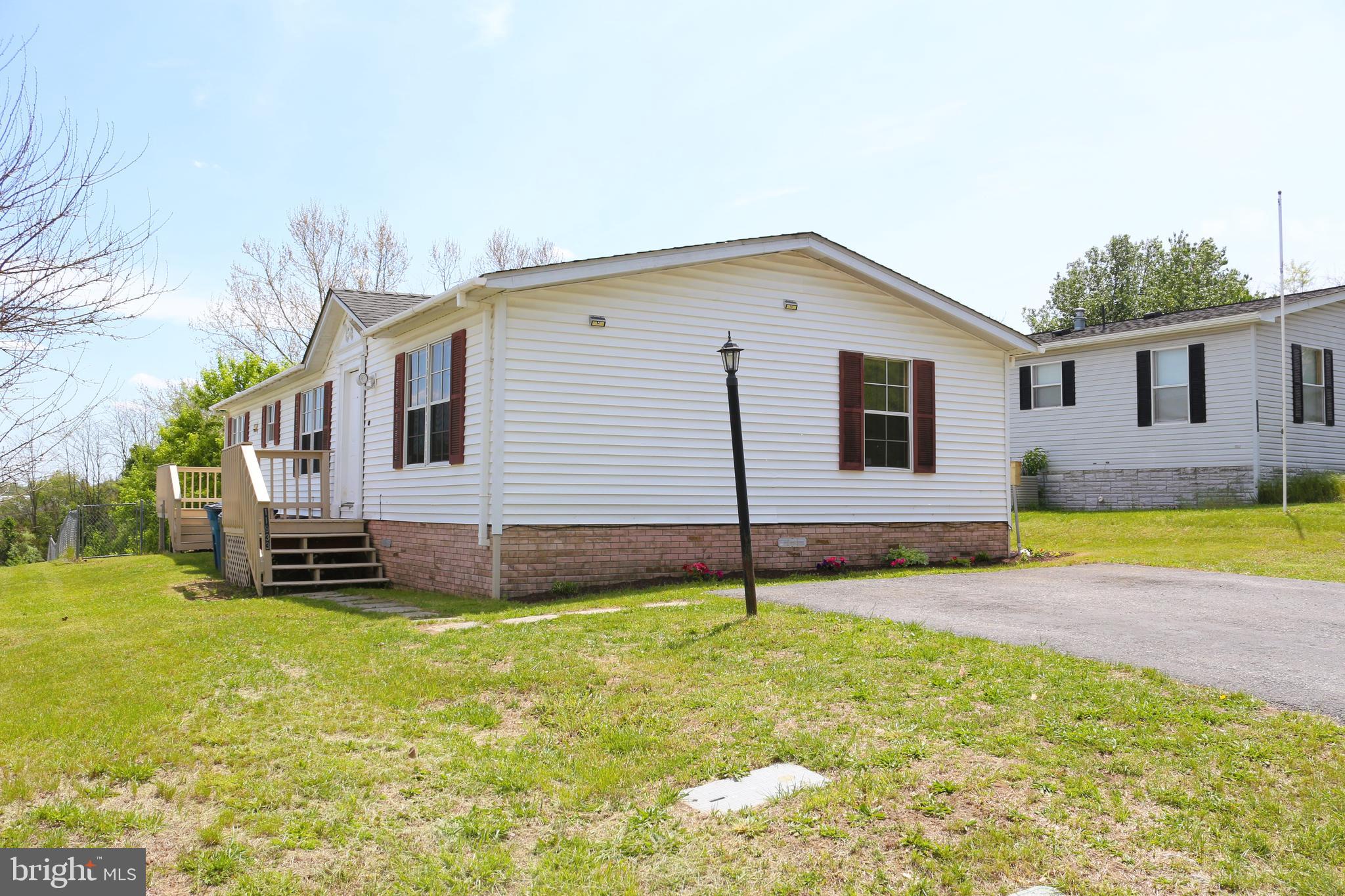 HIGHLAND MANOR - Residential