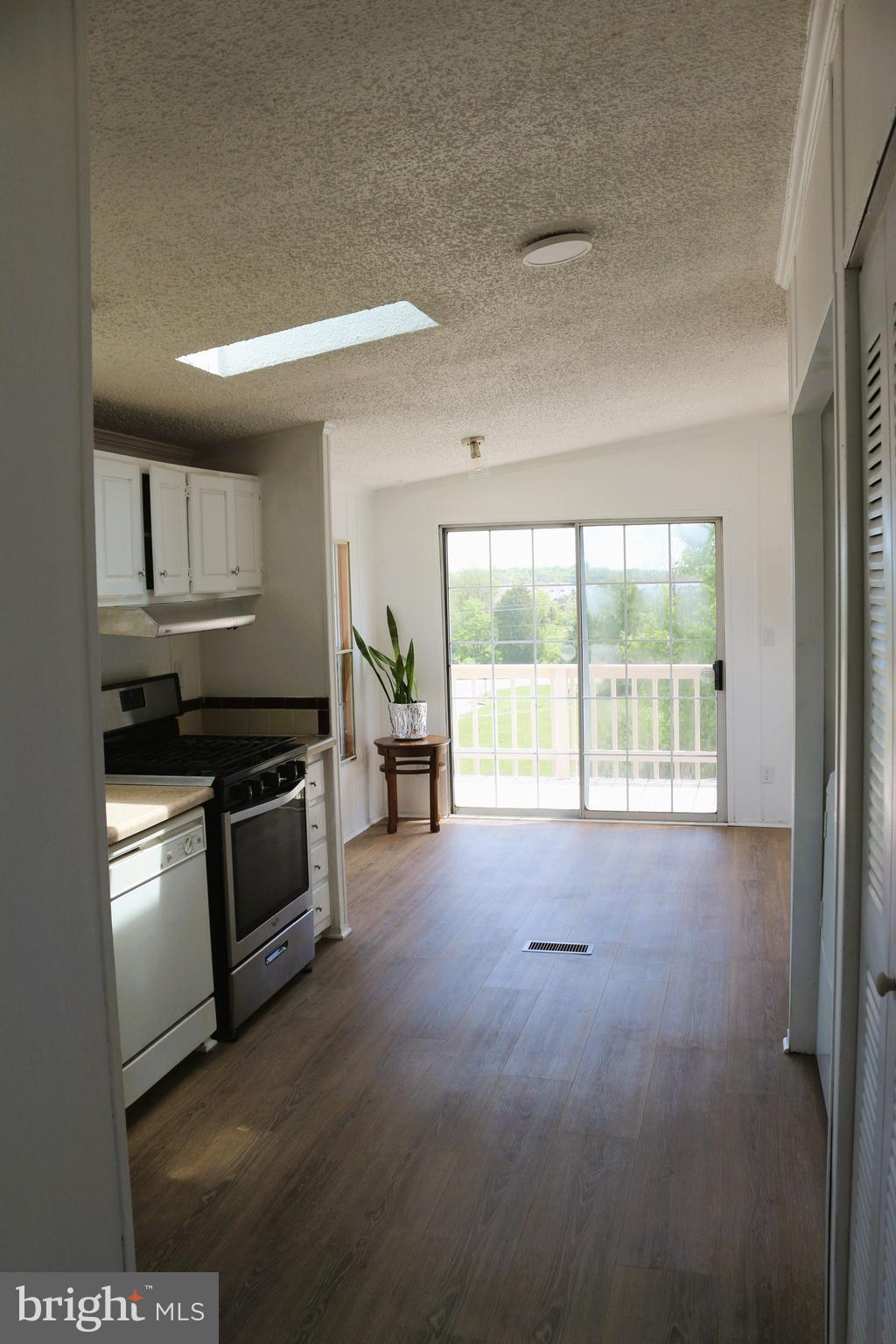 HIGHLAND MANOR - Residential