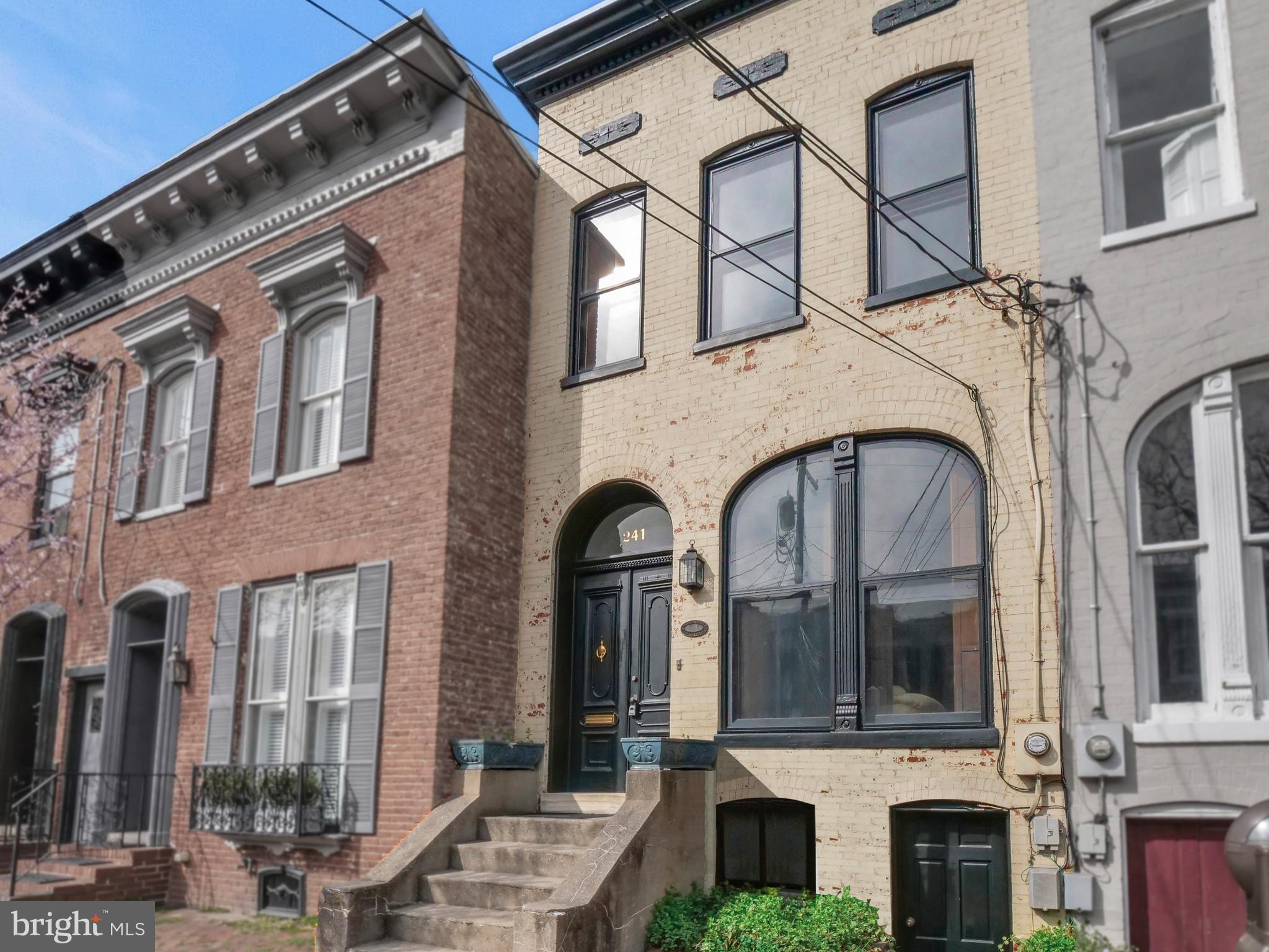 DOWNTOWN FREDERICK - Residential