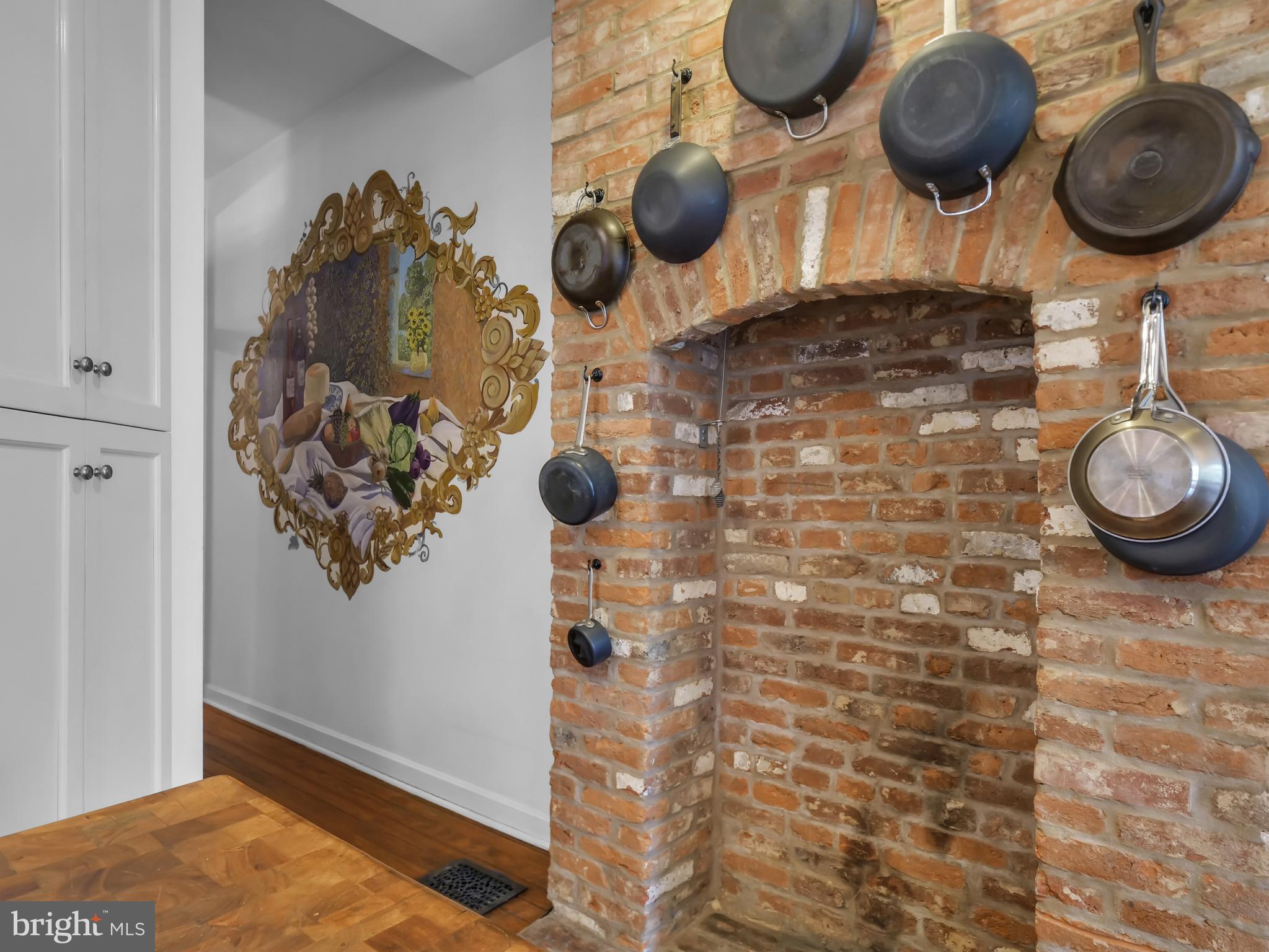 DOWNTOWN FREDERICK - Residential