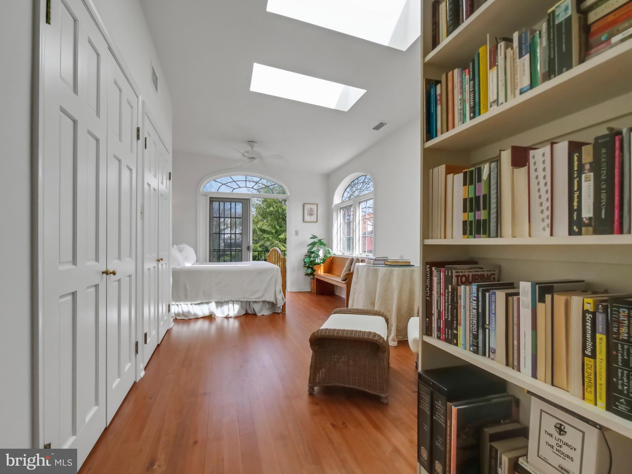 DOWNTOWN FREDERICK - Residential