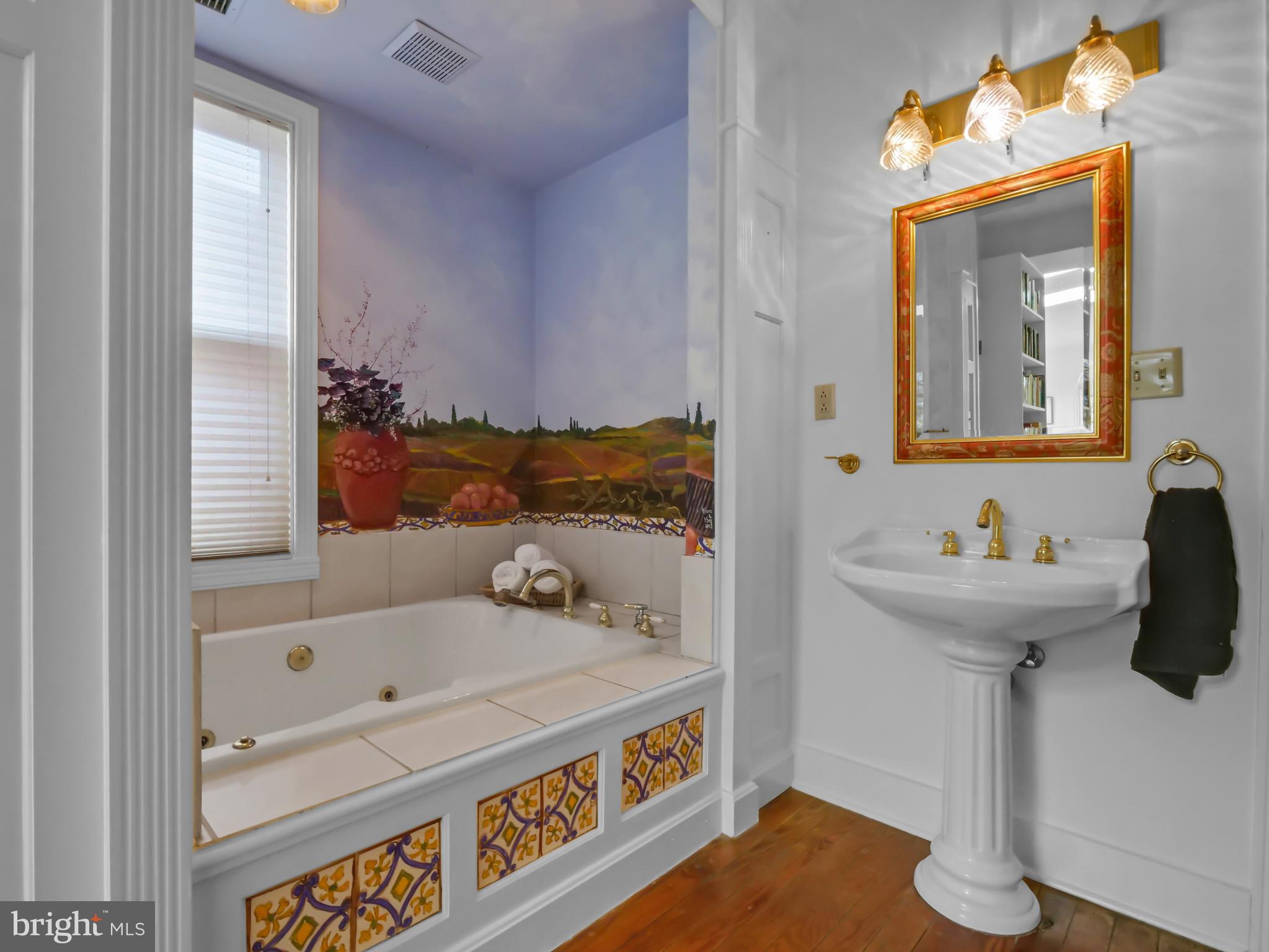 DOWNTOWN FREDERICK - Residential