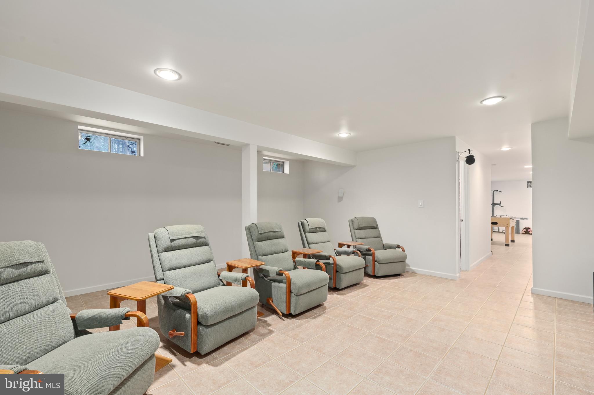 GREAT OAK - Residential