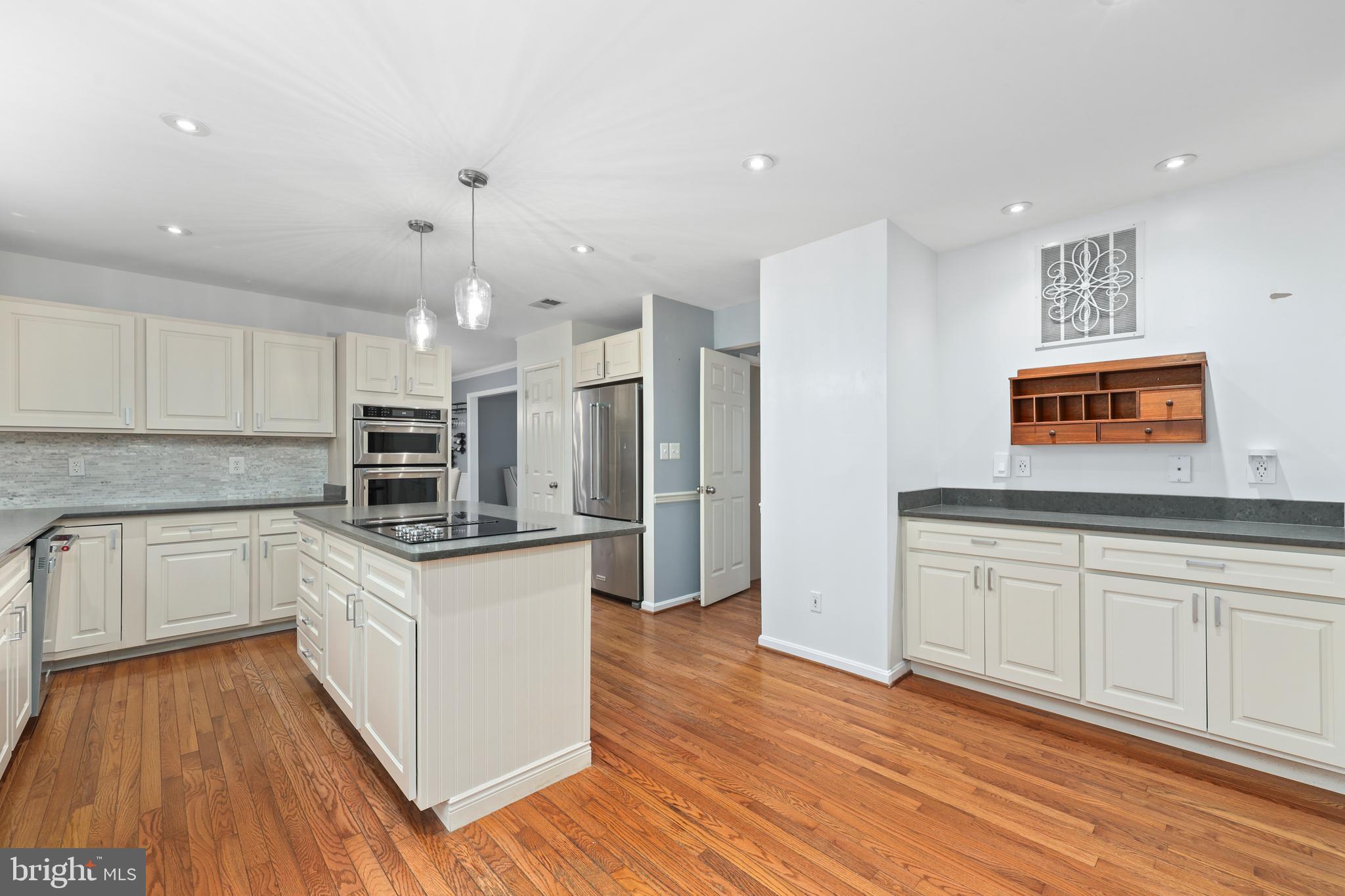 GREAT OAK - Residential