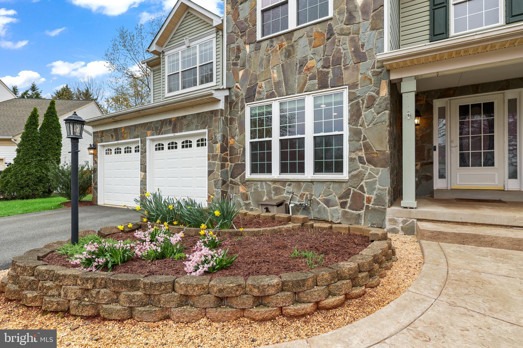 GREAT OAK - Residential