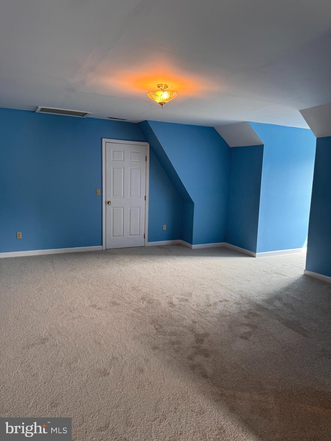 EASTON CLUB - Residential