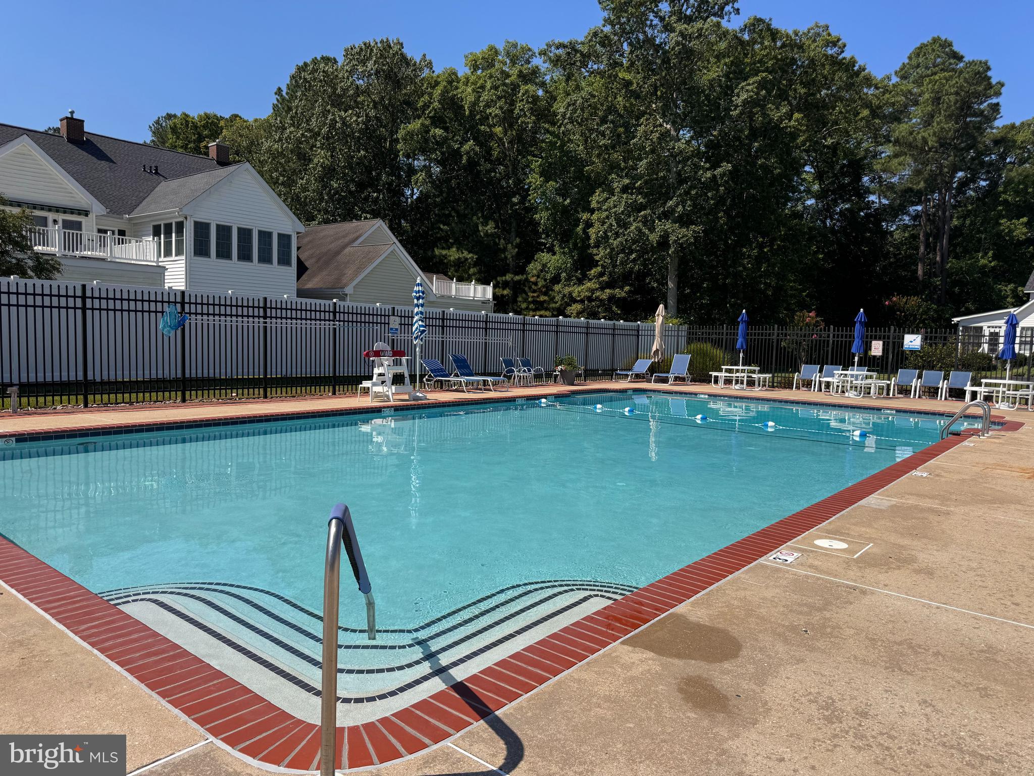 EASTON CLUB - Residential