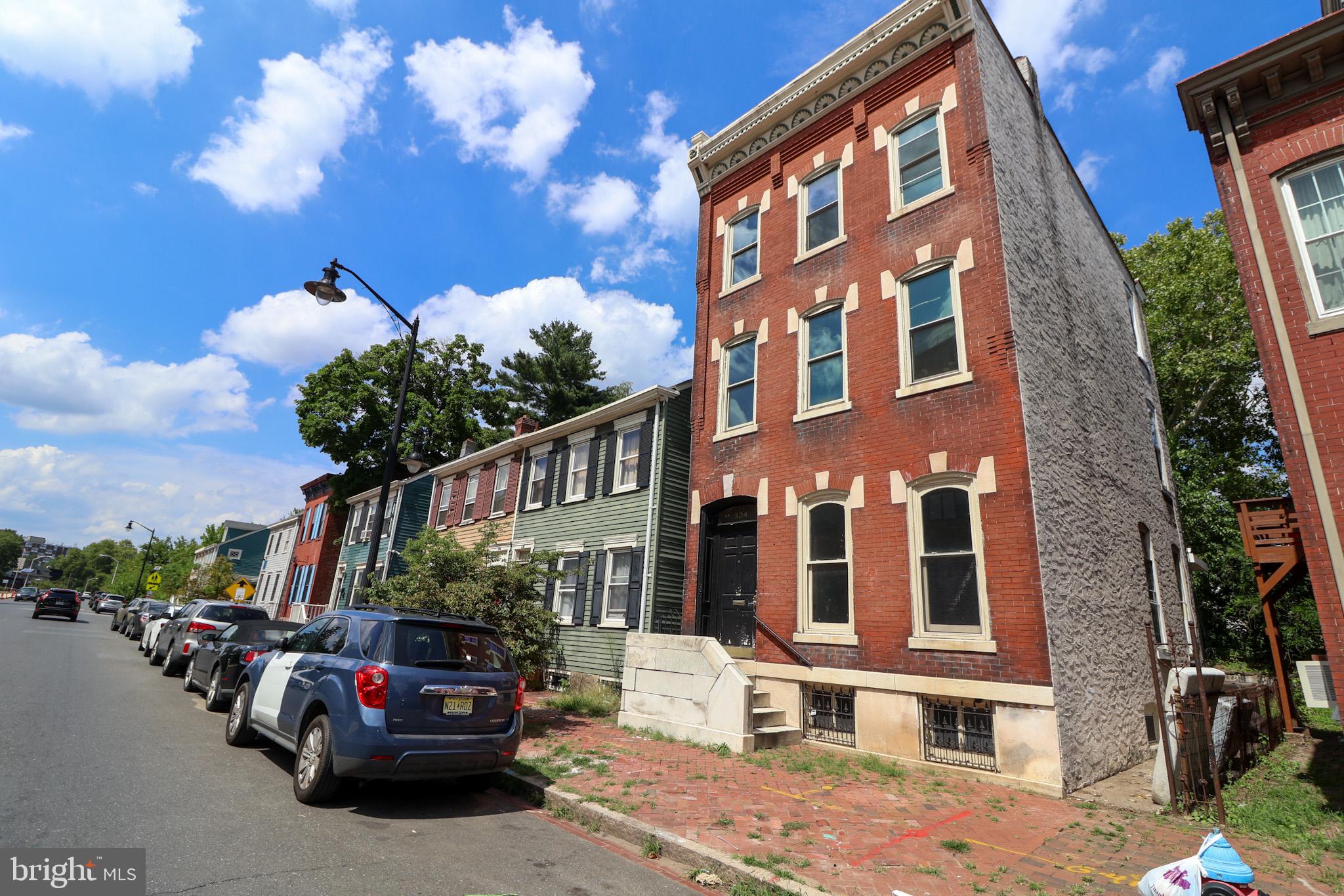 334 W STATE STREET