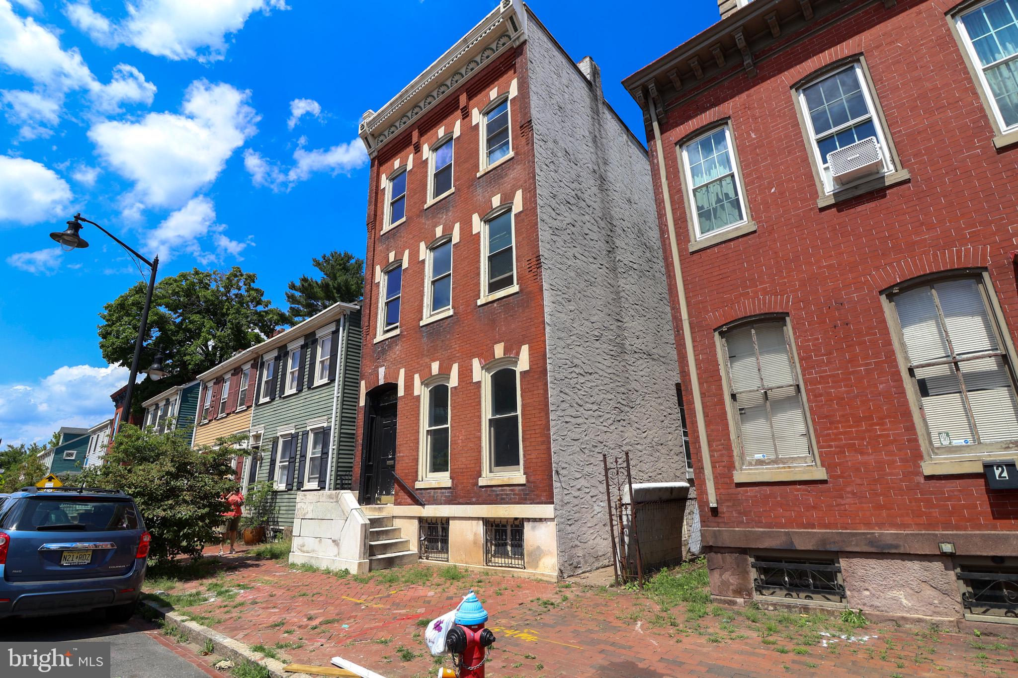 334 W STATE STREET