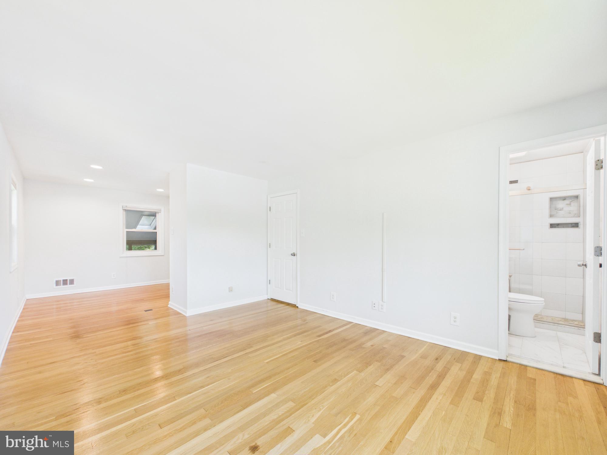 NORTH SPRINGFIELD - Residential