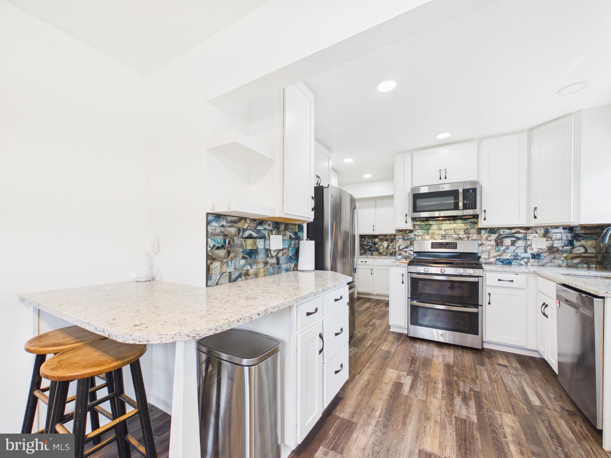 NORTH SPRINGFIELD - Residential