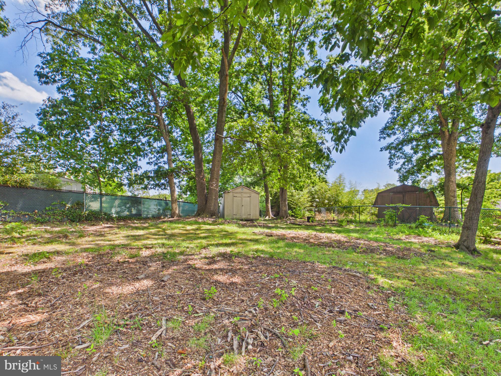 NORTH SPRINGFIELD - Residential