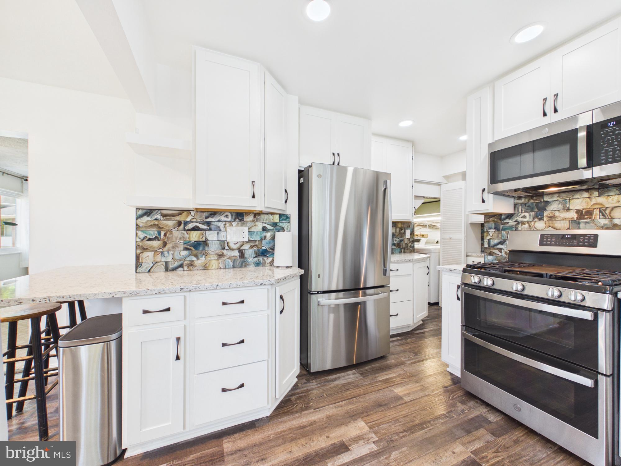 NORTH SPRINGFIELD - Residential