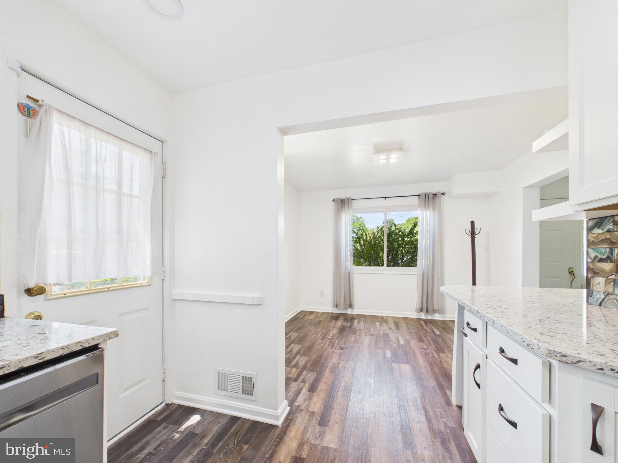 NORTH SPRINGFIELD - Residential