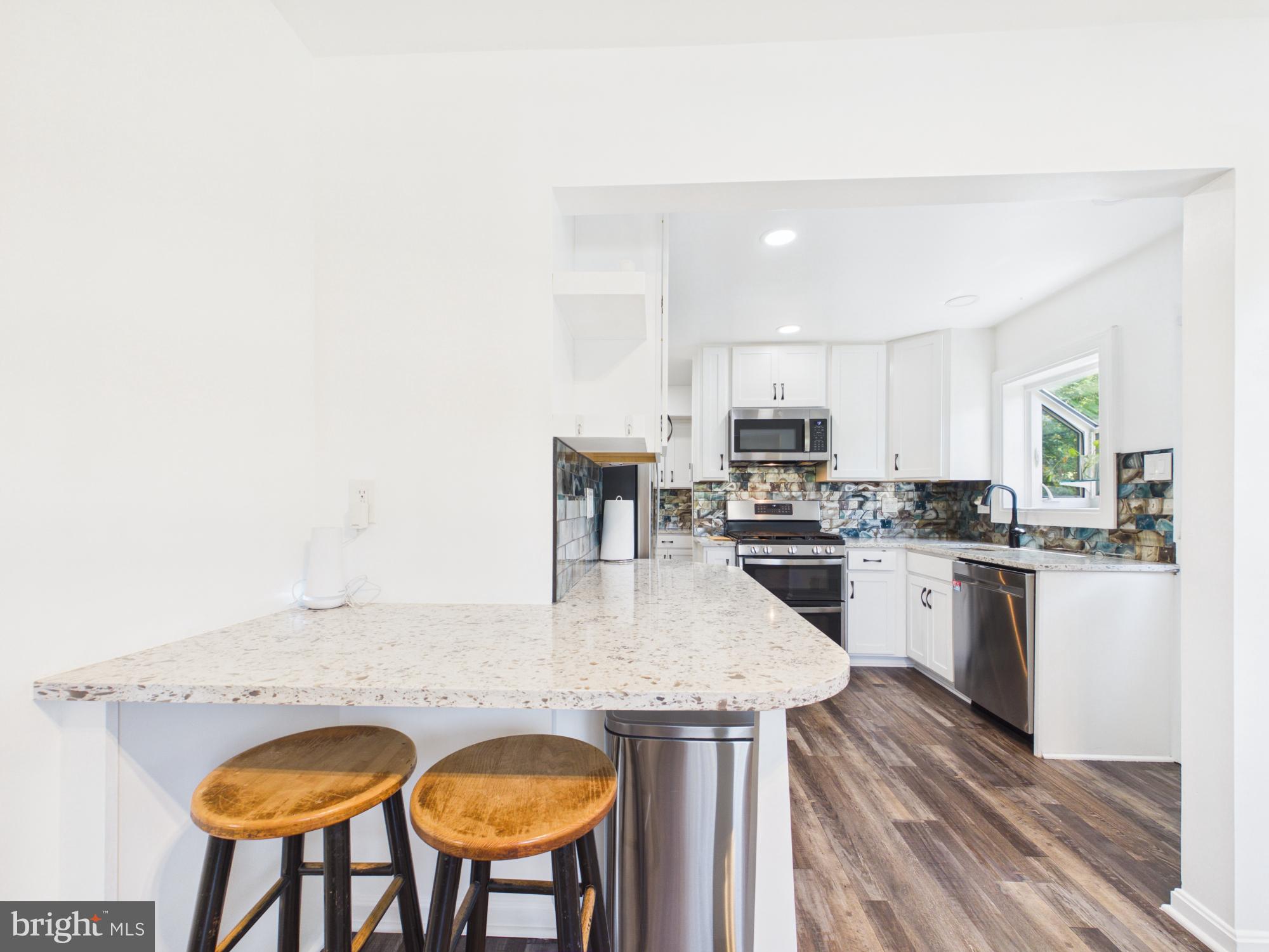 NORTH SPRINGFIELD - Residential