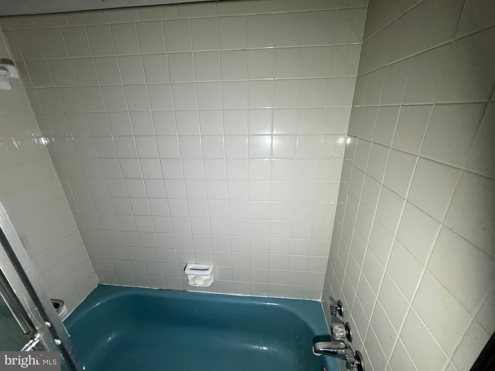 PINEWOOD HILL - Residential