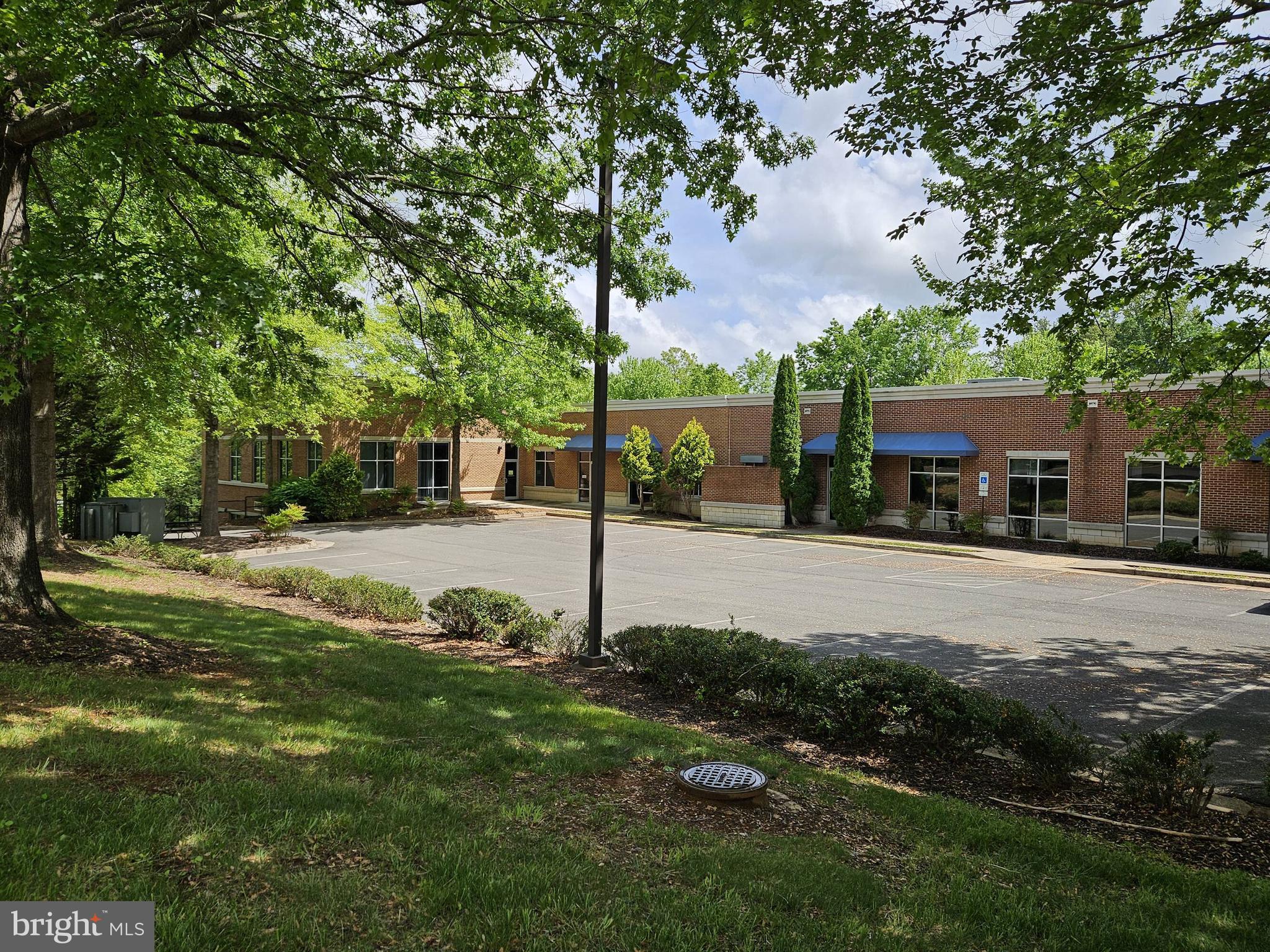 410 ROSEDALE COURT 270