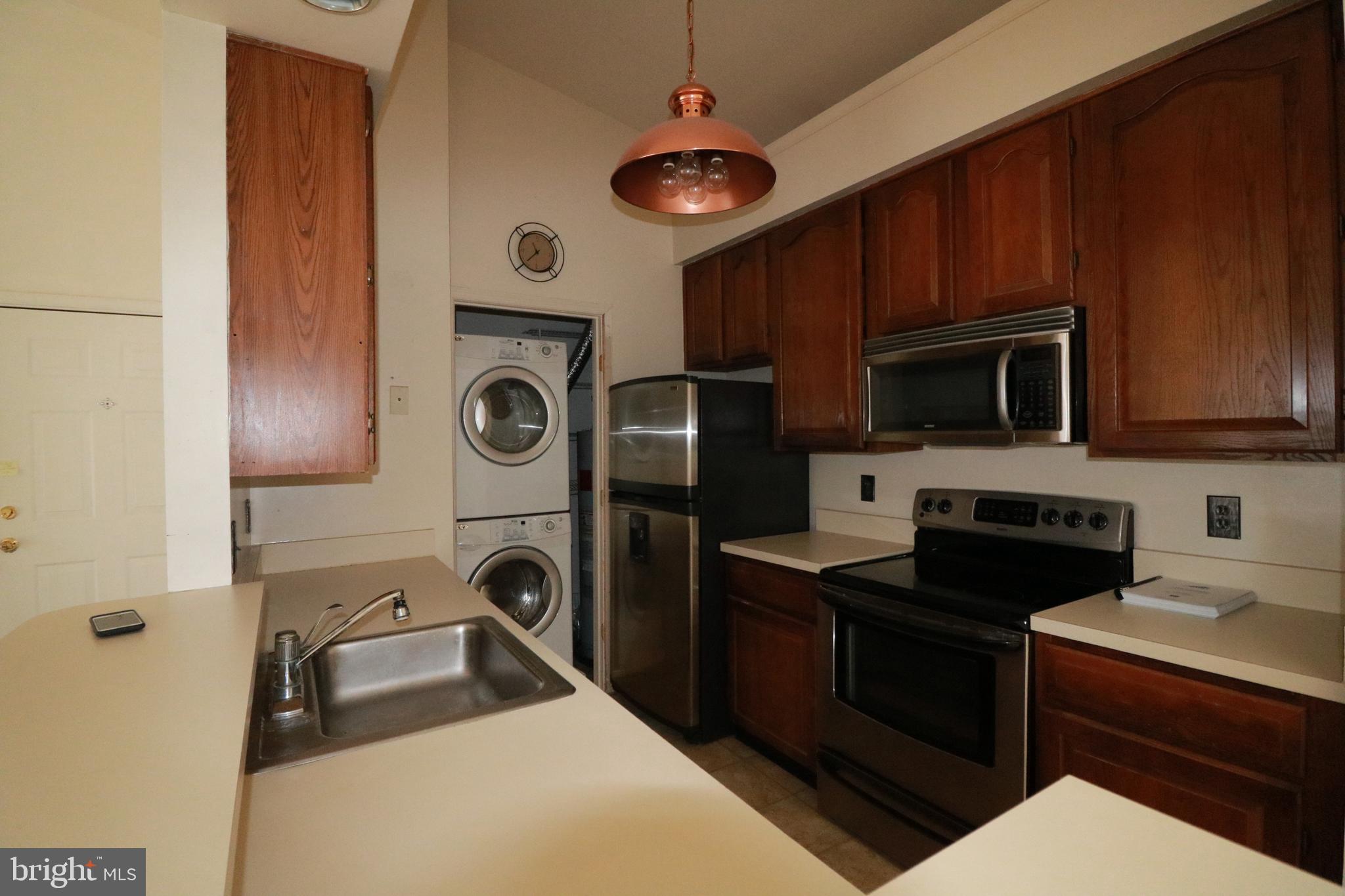 THE VINEYARDS CODM - Residential Lease