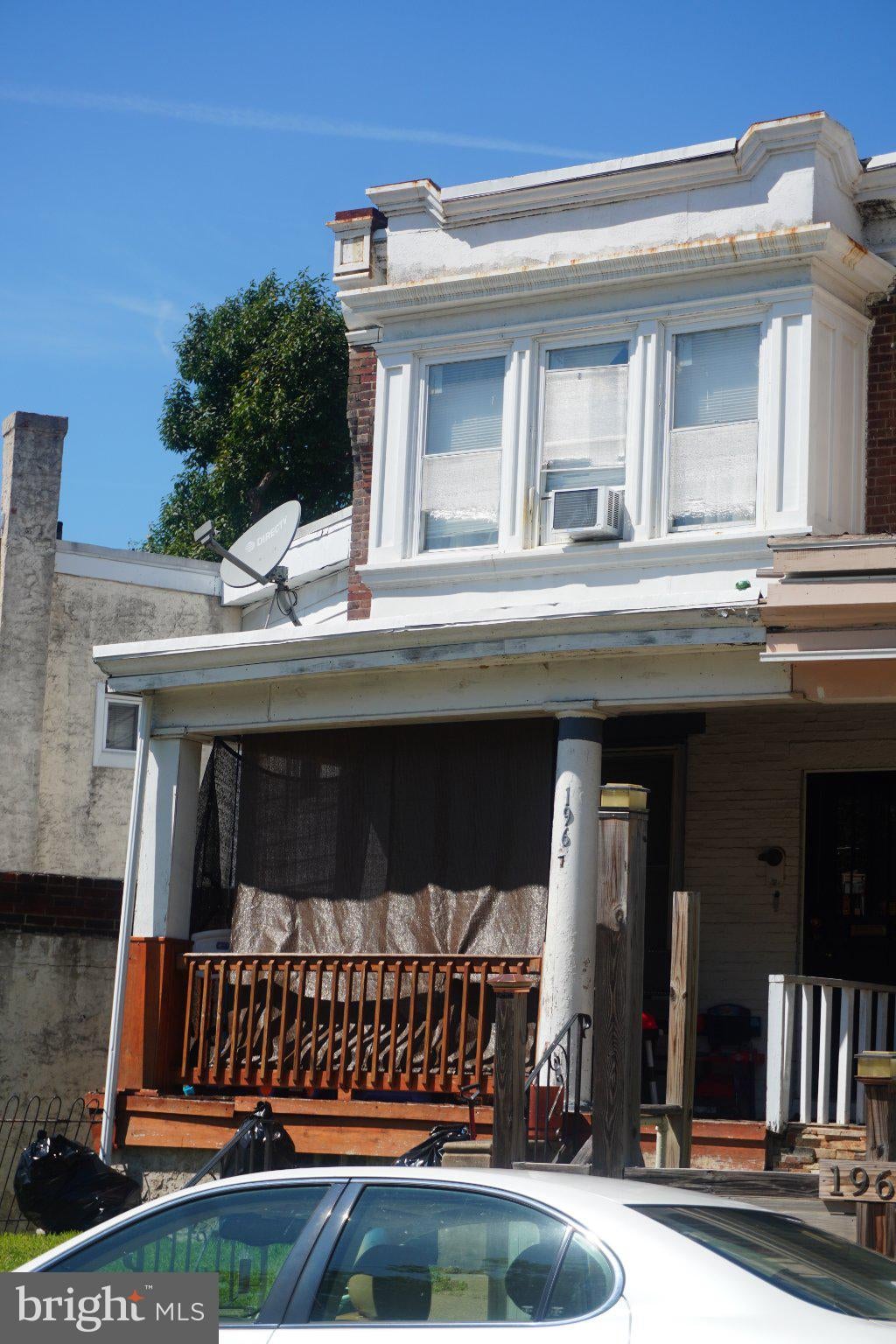 1967 W LAVEER STREET
