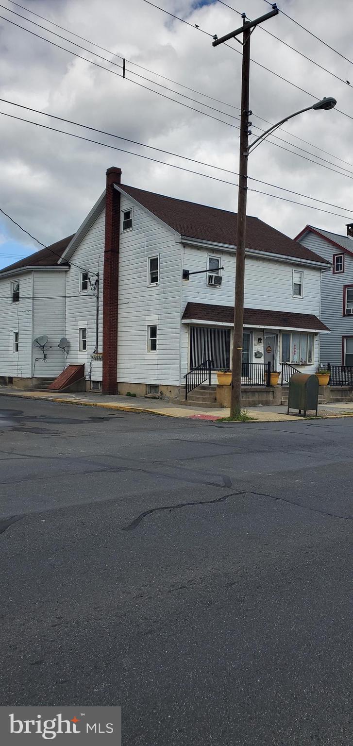 129 W MAIN