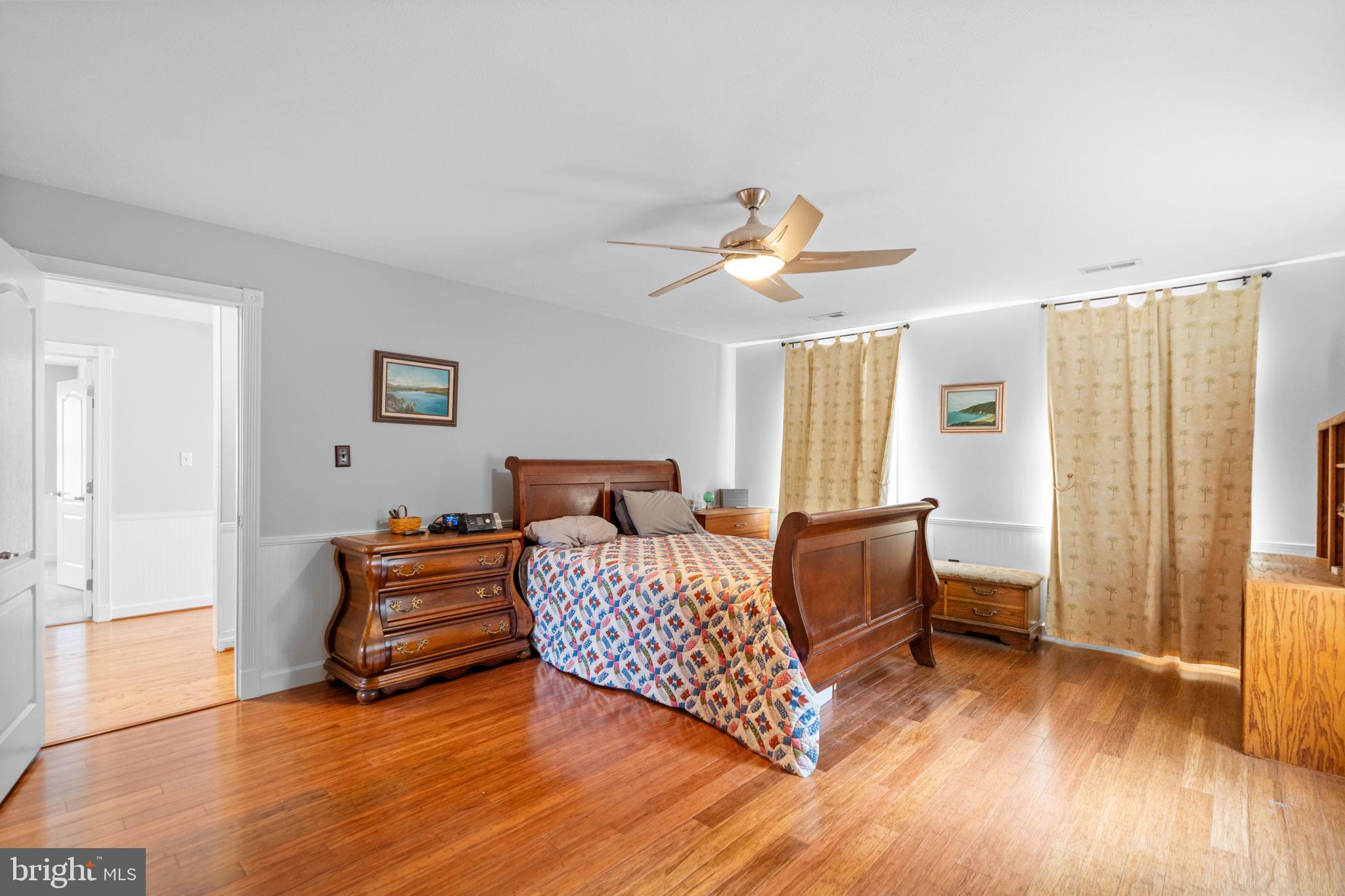 THUNDERBIRD FARM - Residential