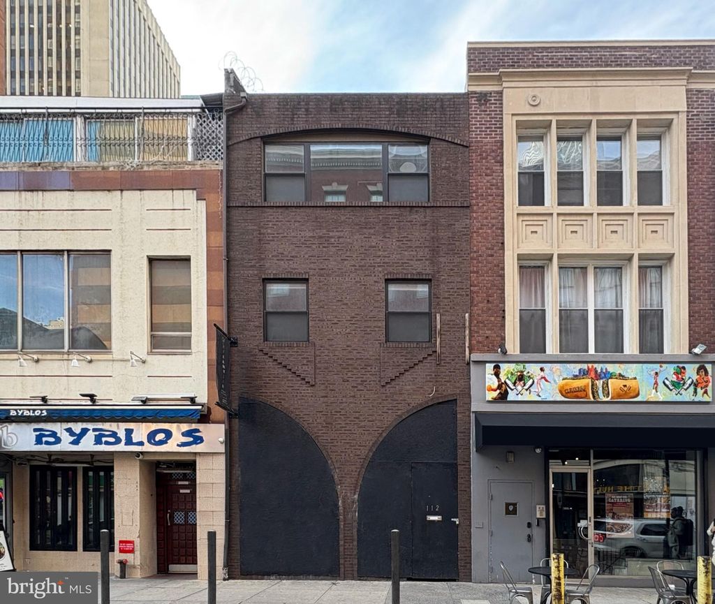 Photo of 112 S 18th Street, PHILADELPHIA, PA 19103 (MLS # PAPH2533686)