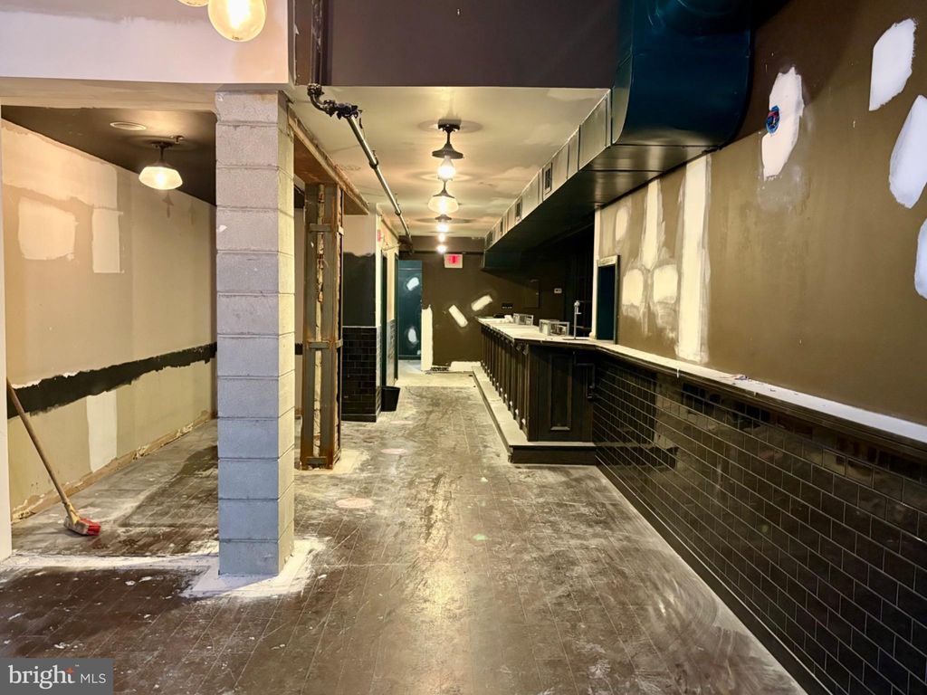 Photo of 112 S 18th Street, PHILADELPHIA, PA 19103 (MLS # PAPH2533686)