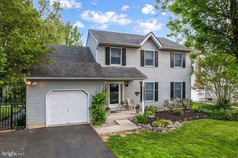 617 HIGHPOINTE CIRCLE LANGHORNE PA 19047
