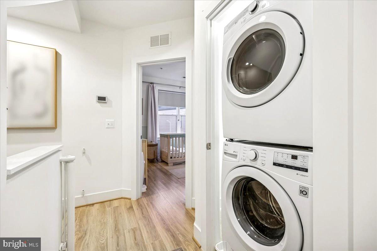 TOWER OAKS - Residential