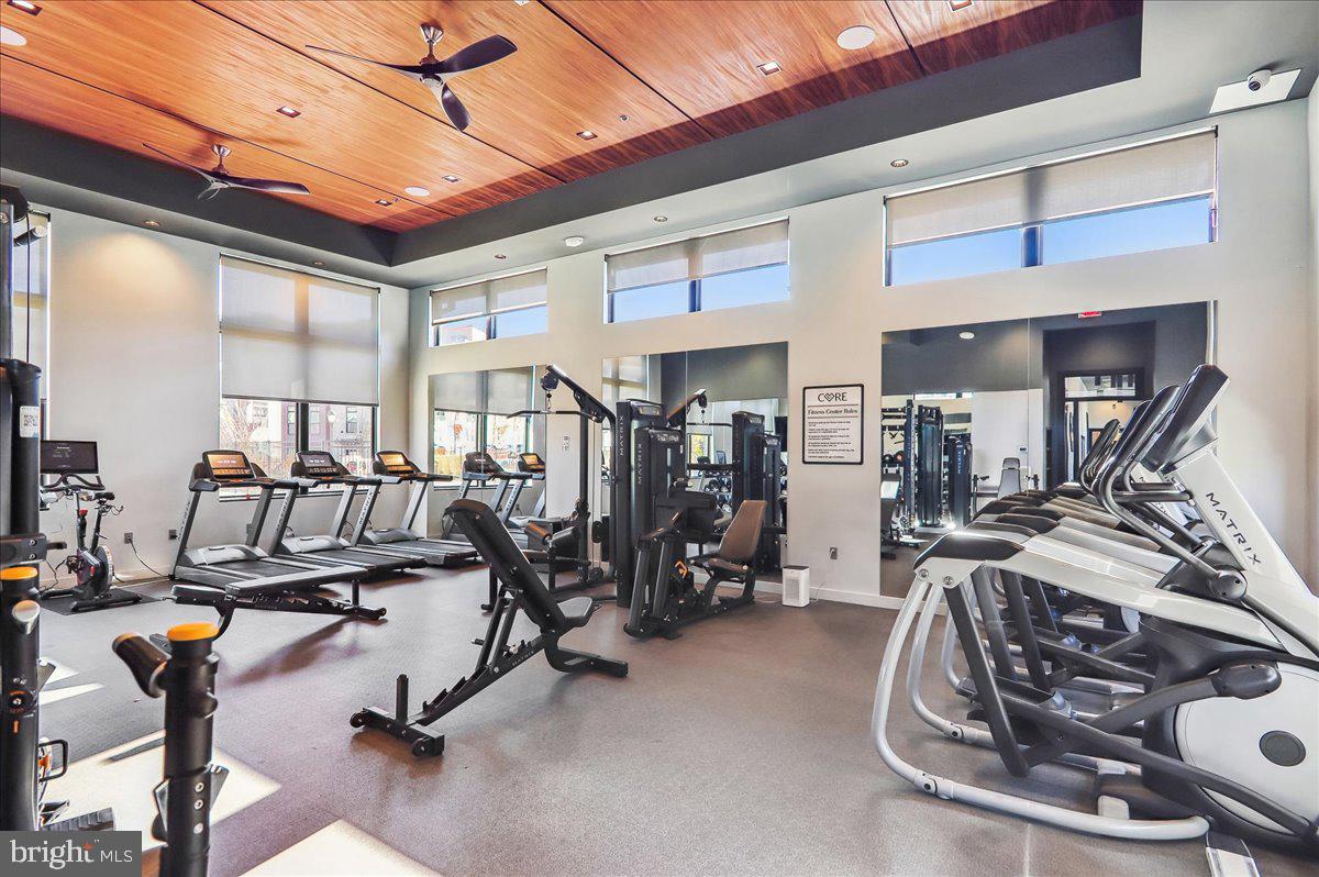 TOWER OAKS - Residential