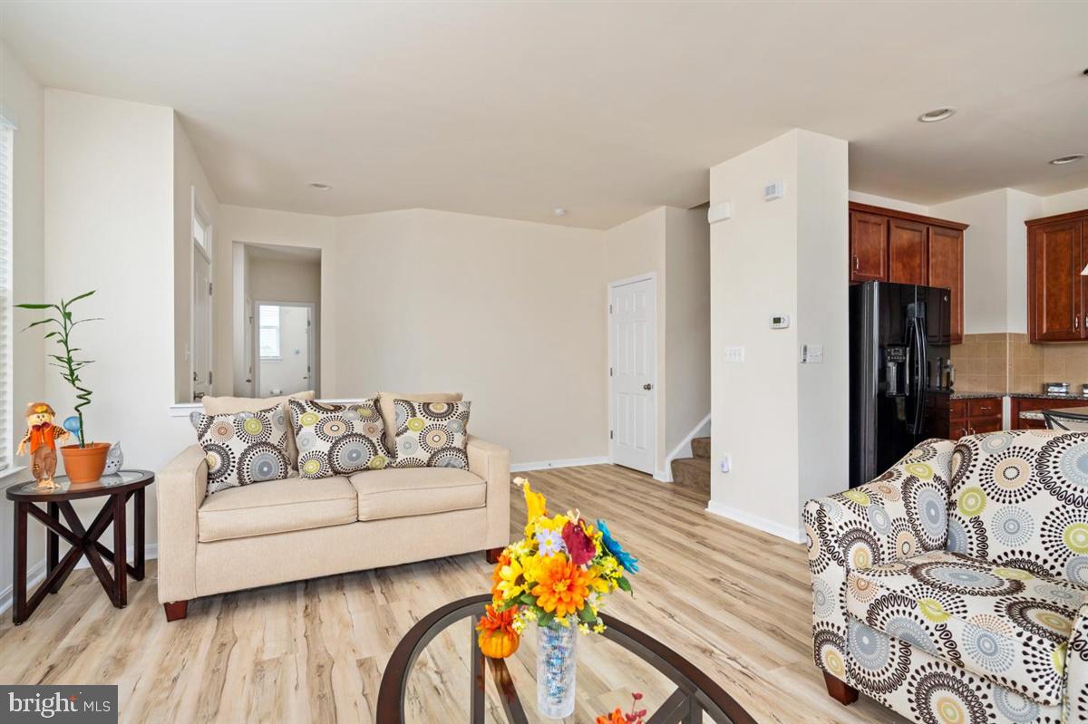 WELLSPRING HILLS - Residential