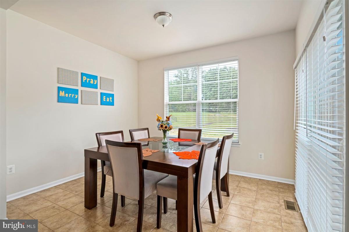 WELLSPRING HILLS - Residential