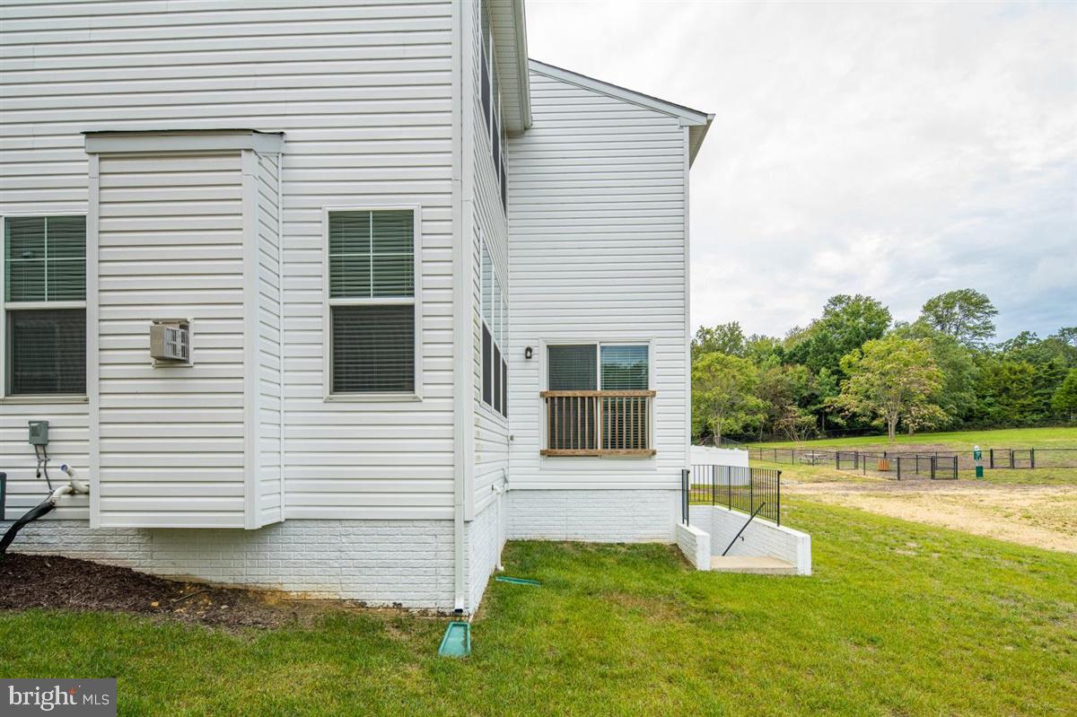 WELLSPRING HILLS - Residential