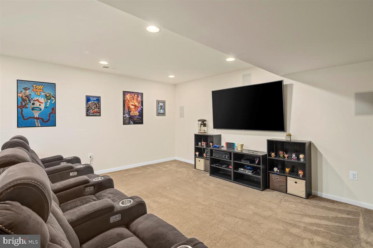 WELLSPRING HILLS - Residential