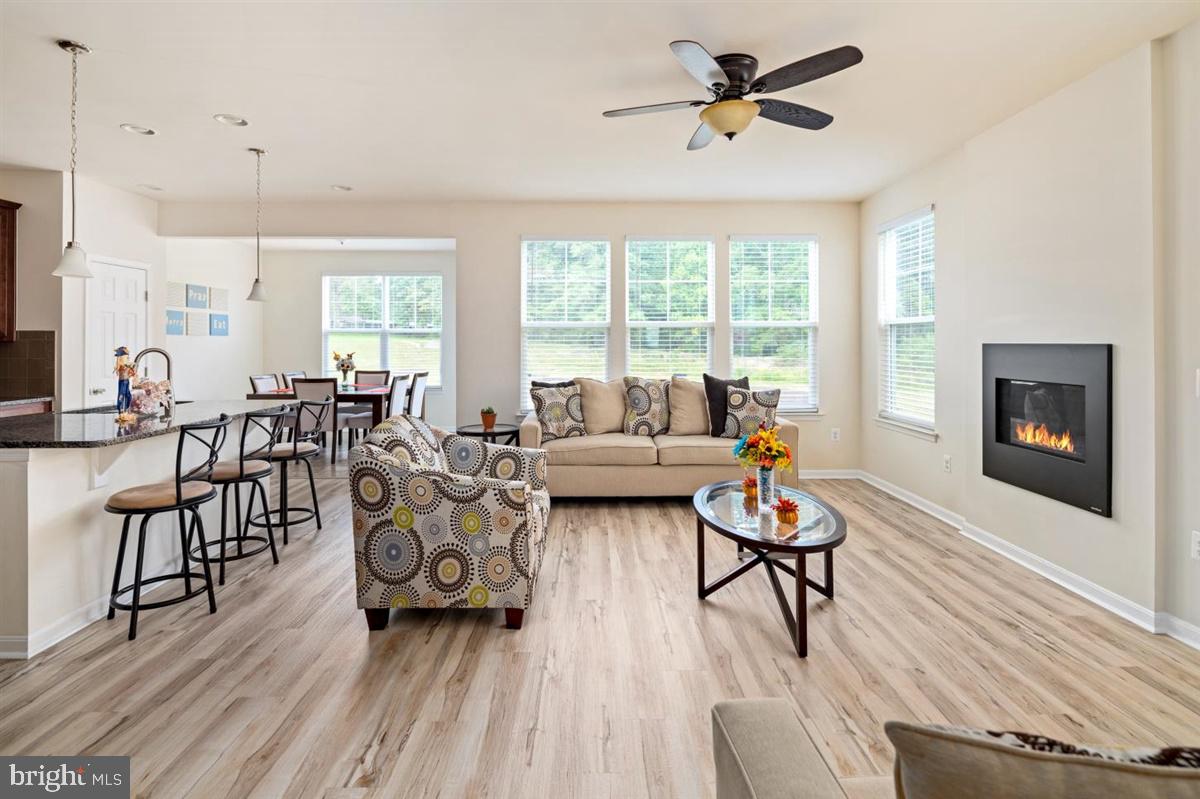 WELLSPRING HILLS - Residential